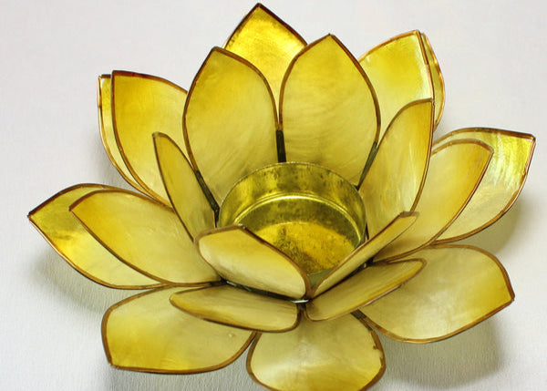 Lotus Fyrfadsstage
