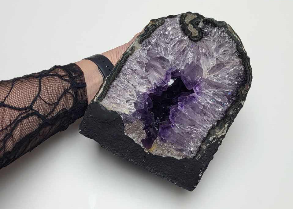 Ametyst Grotte 5,5 kg.