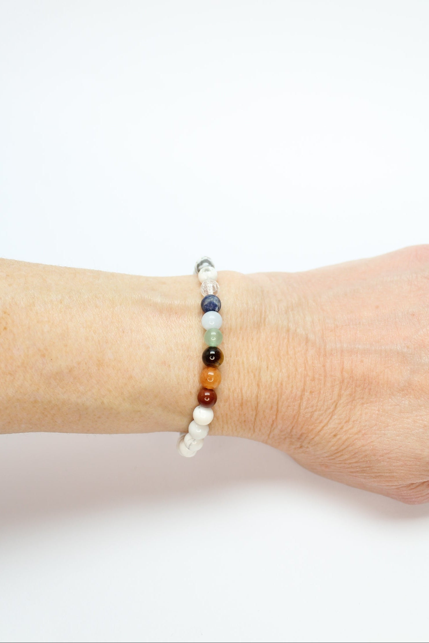 Chakra Armbånd - Hvid (Howlit) 6mm