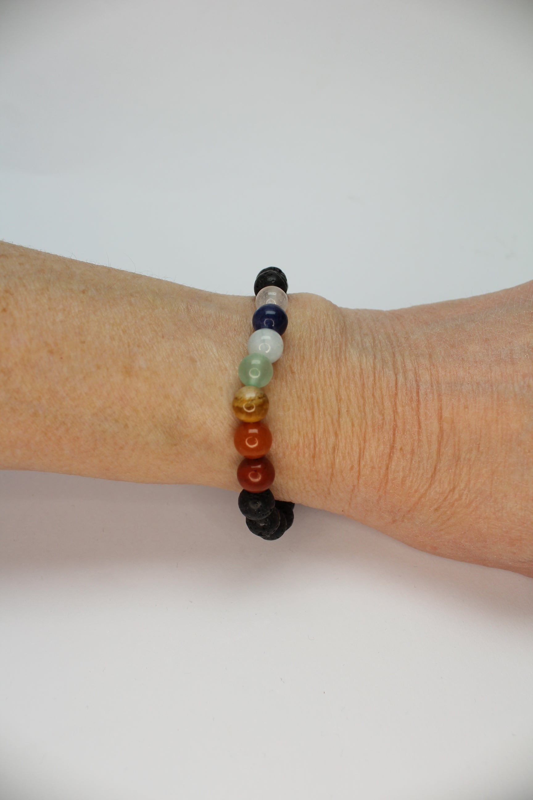 Chakra Armbånd - Sort (Lavasten) 8mm