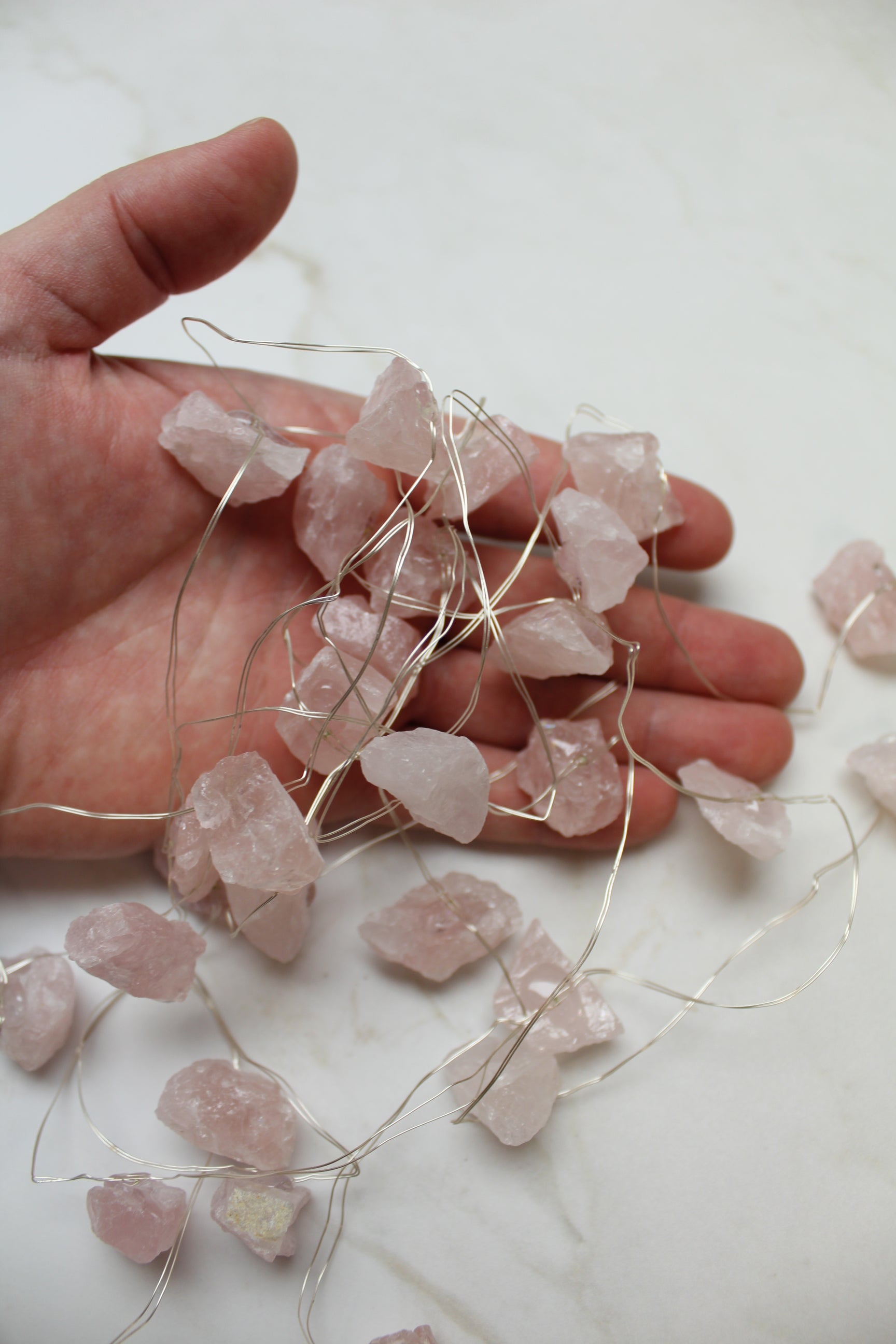 Rosakvarts Lyskæde