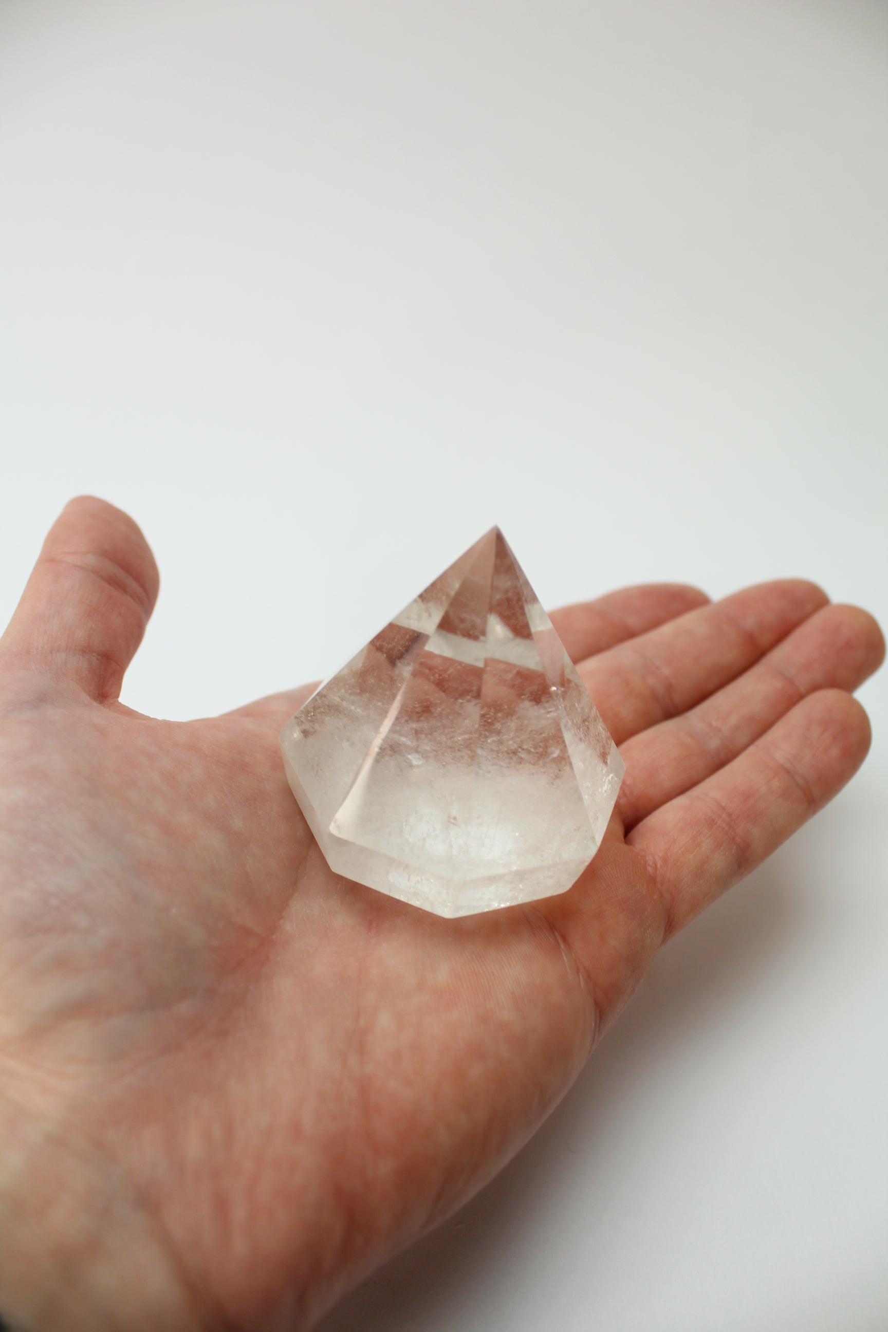 Bjergkrystal spids - 142g