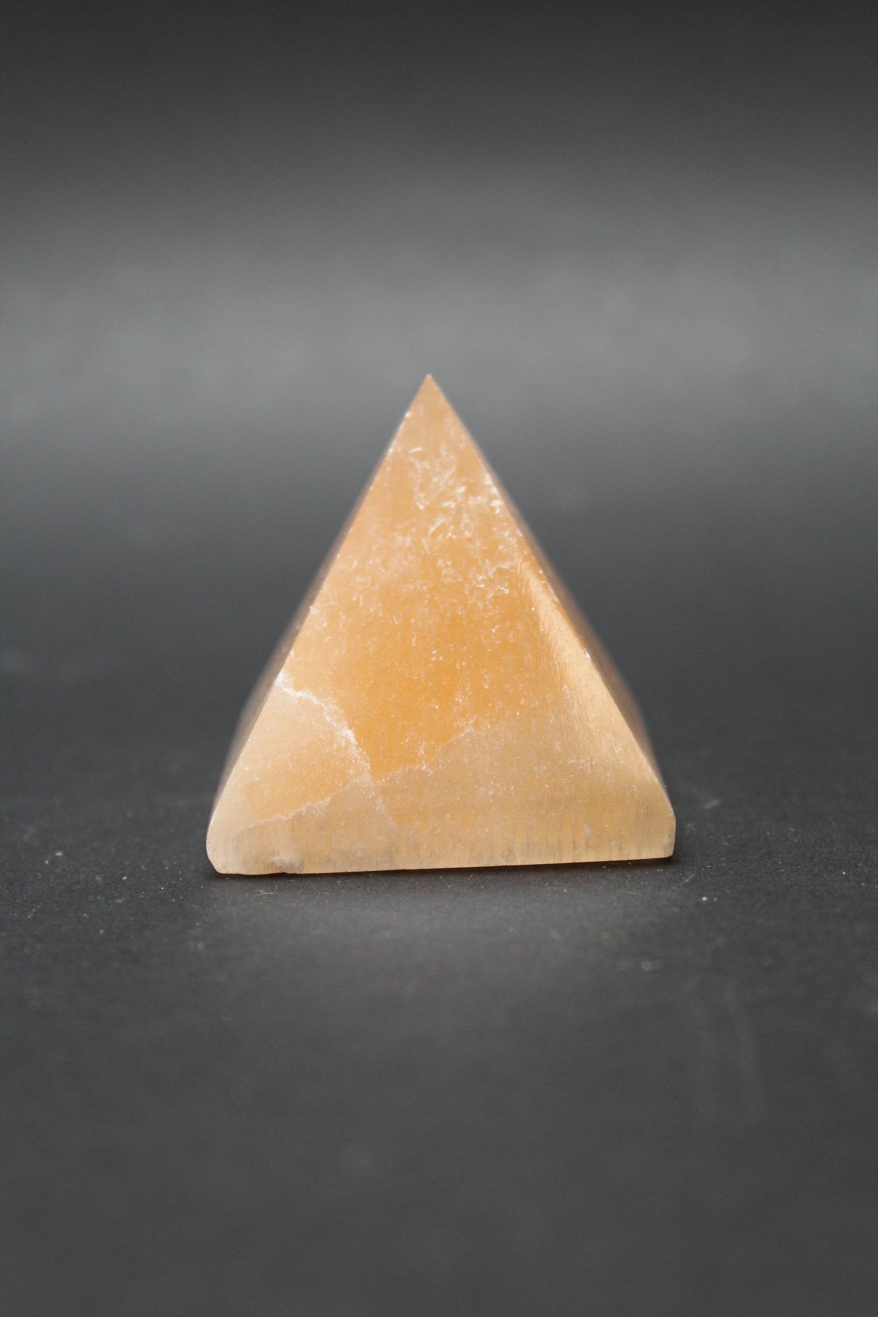 Orange Selenit Pyramide - 4cm