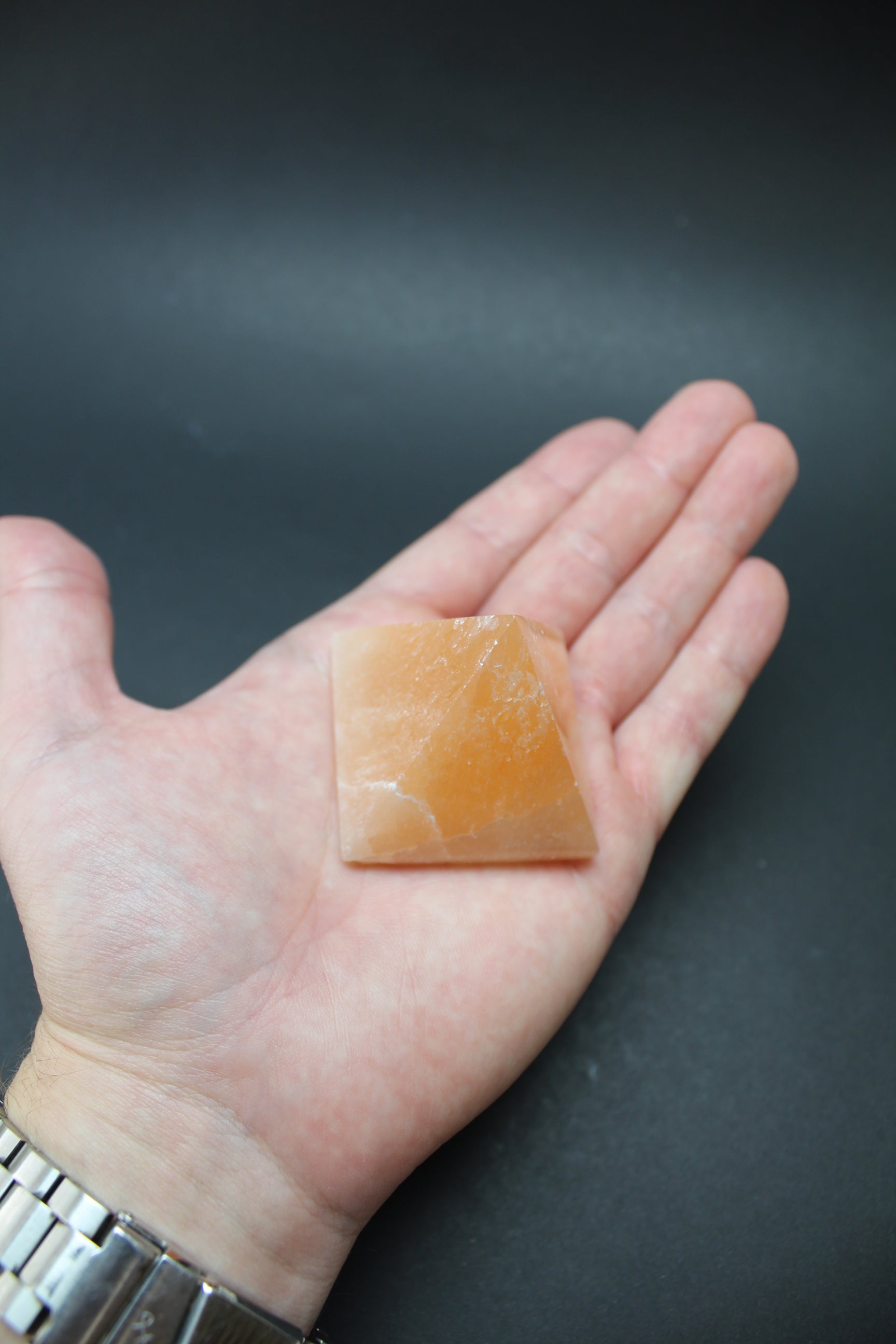 Orange Selenit Pyramide - 4cm