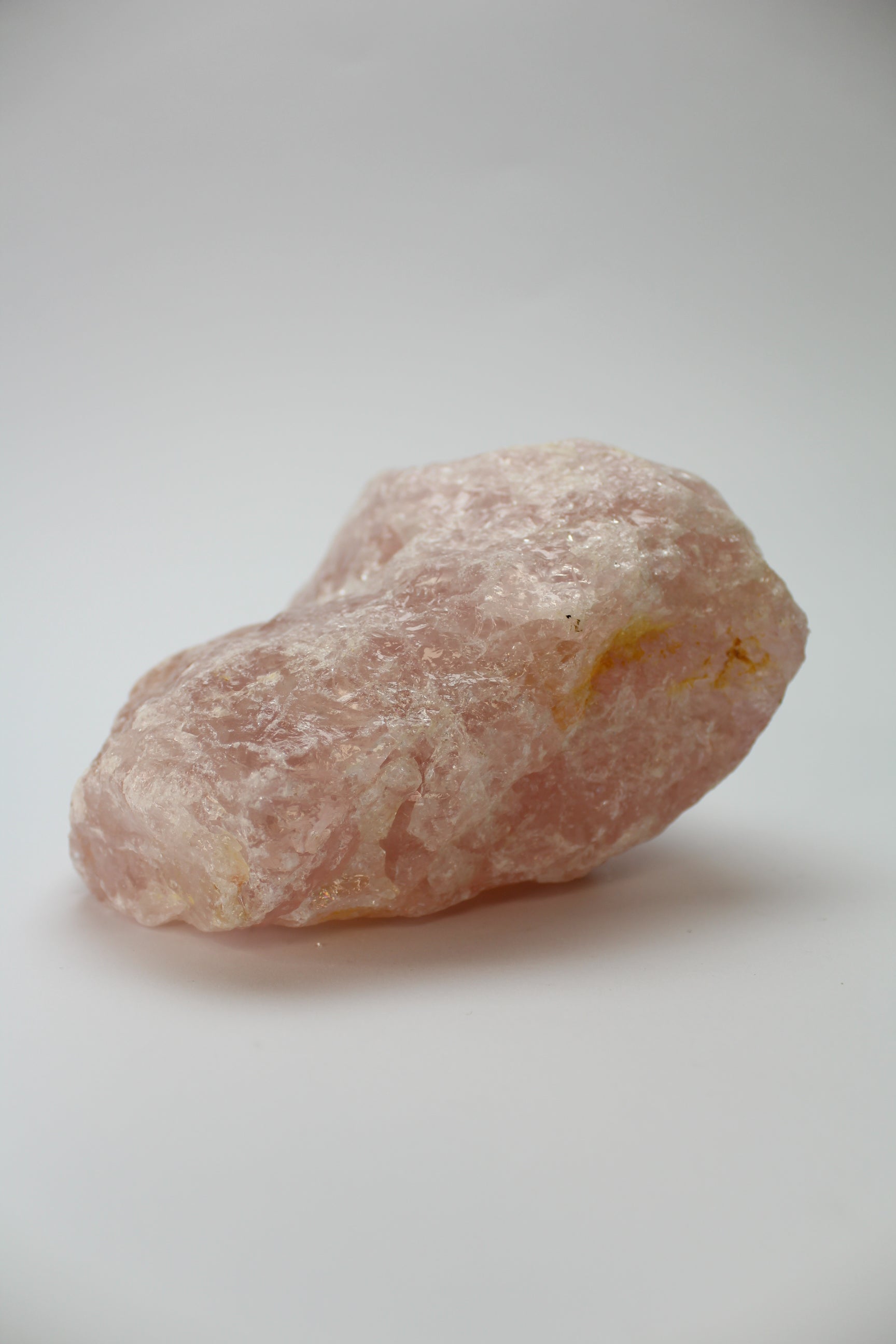 Rå Rosakvarts - 1.35kg