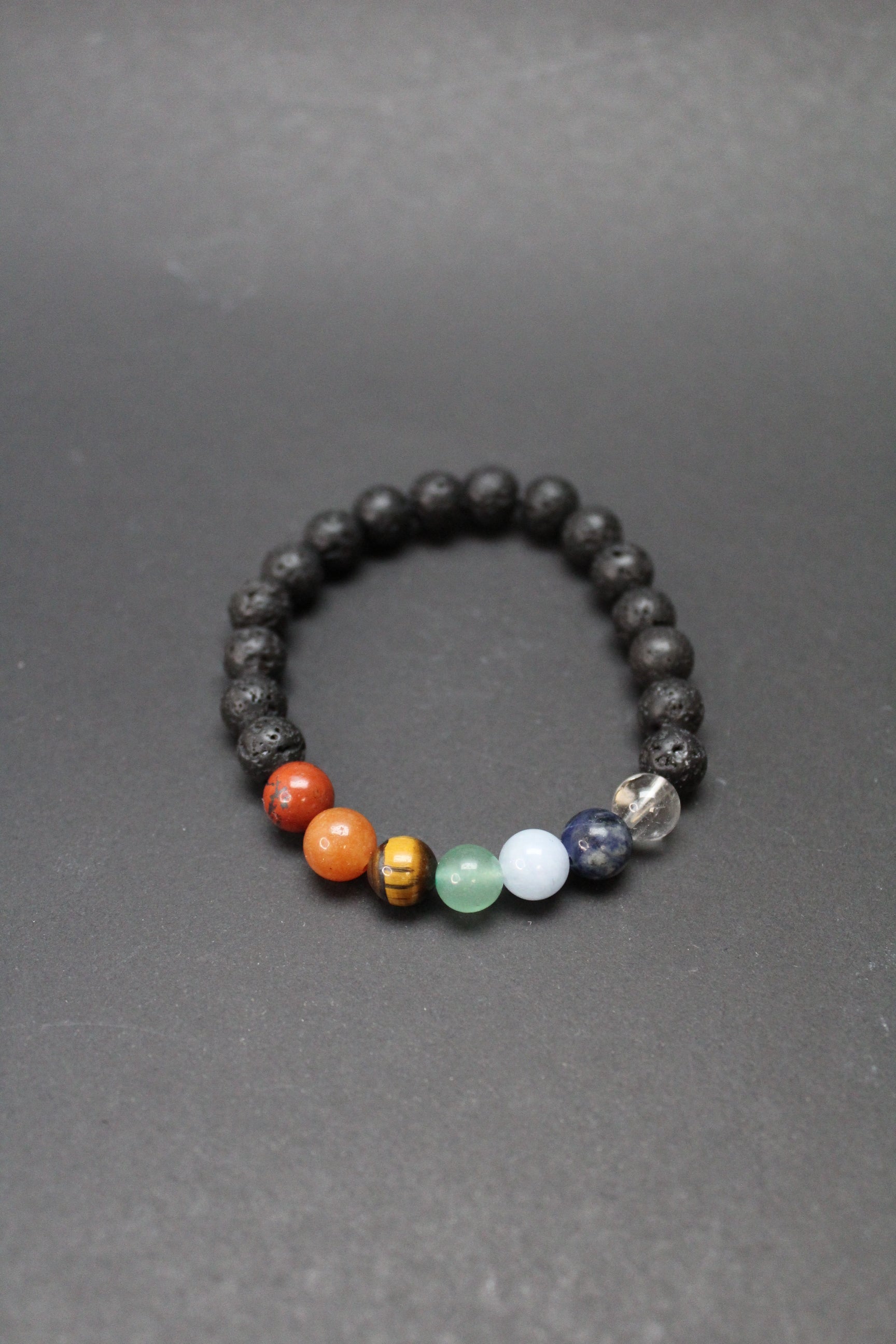 Chakra Armbånd - Sort (Lavasten) 8mm