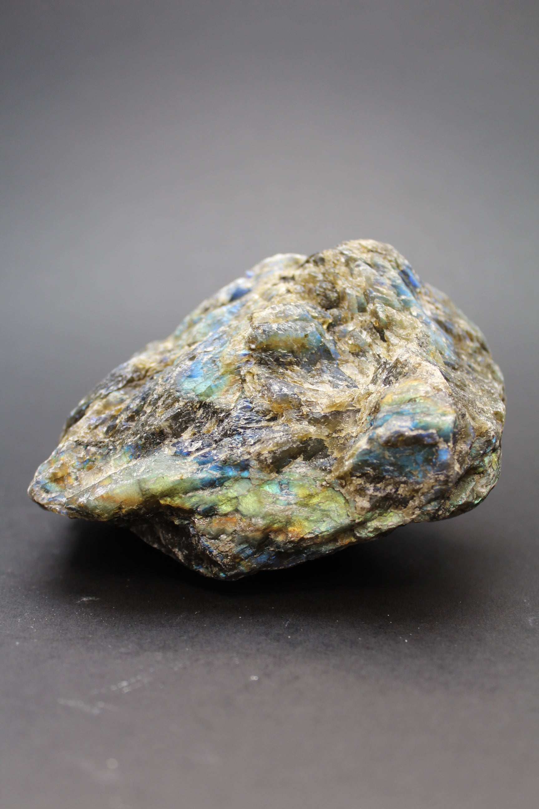 Rå Labradorit - 407g