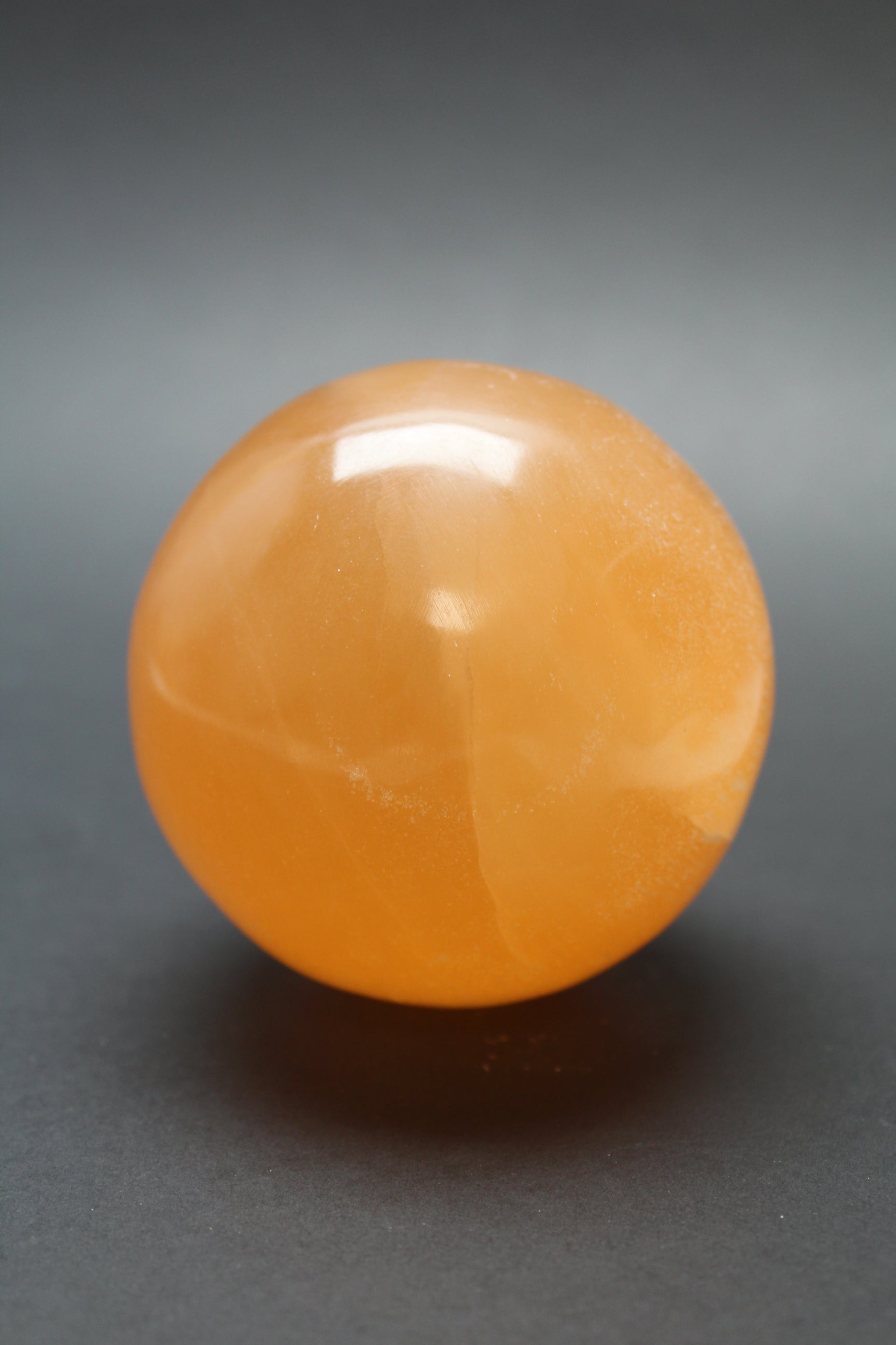 Selenit Orange Kugle 7-8 cm
