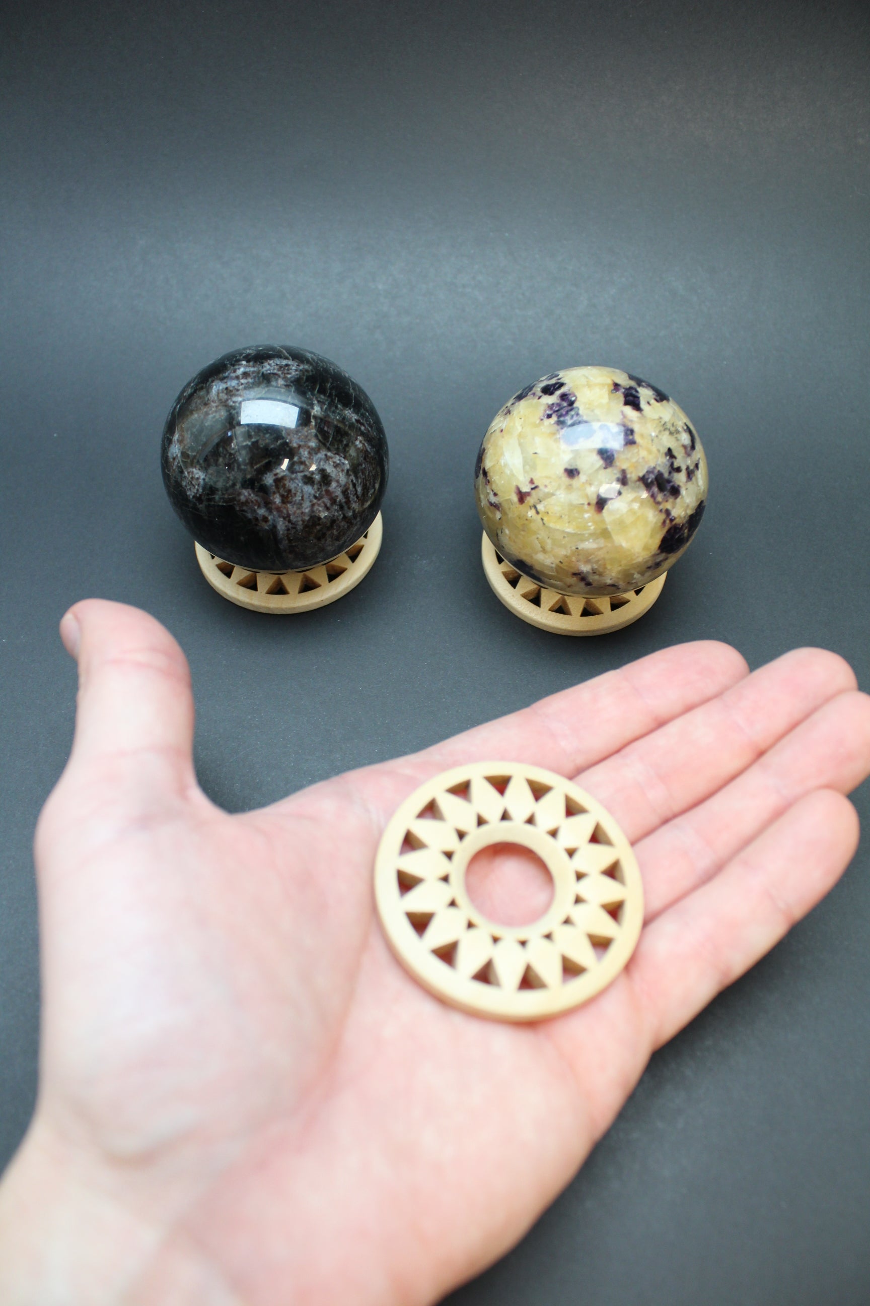 Træholder - Lotus - Medium