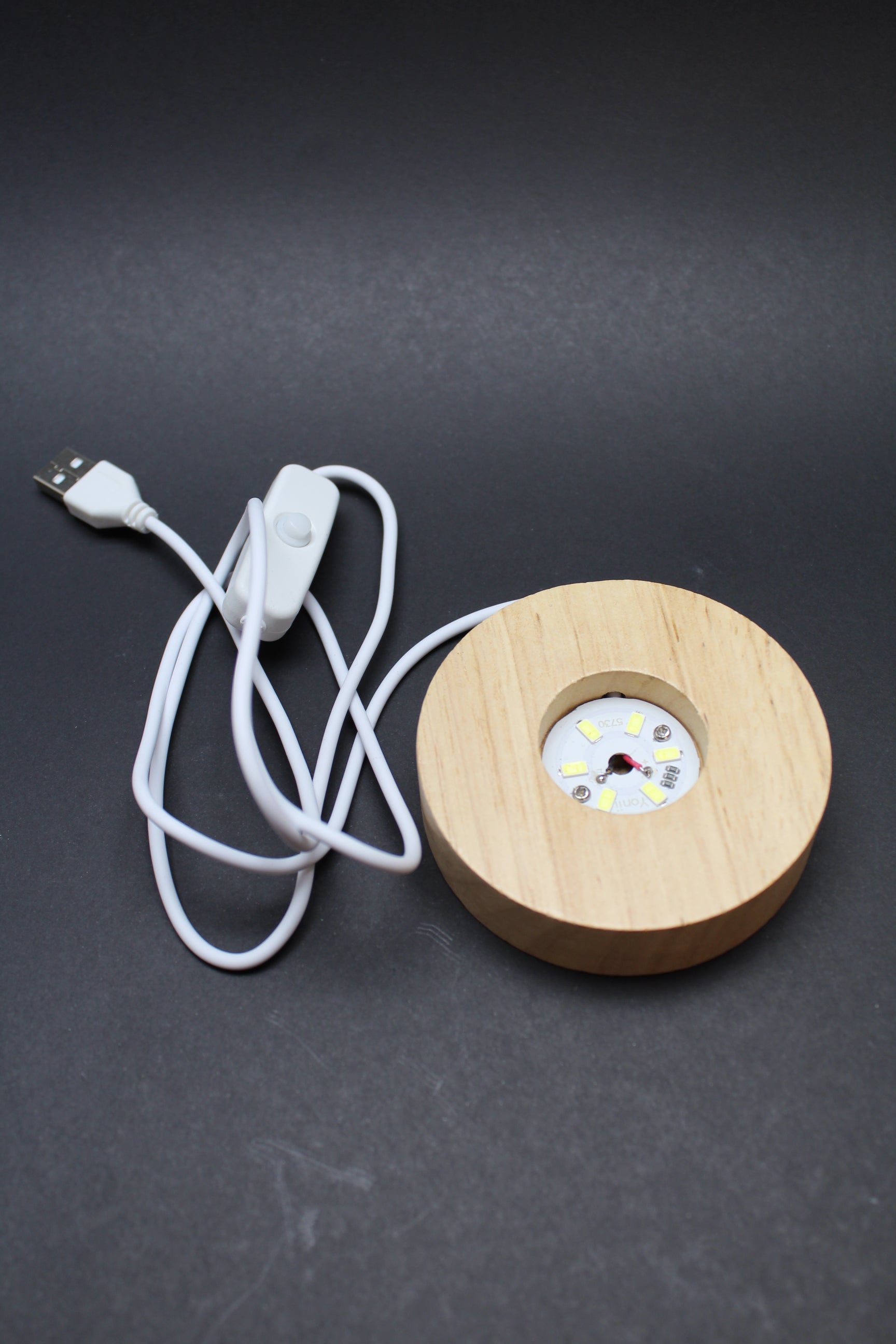 LED Træholder med lys - 8 cm