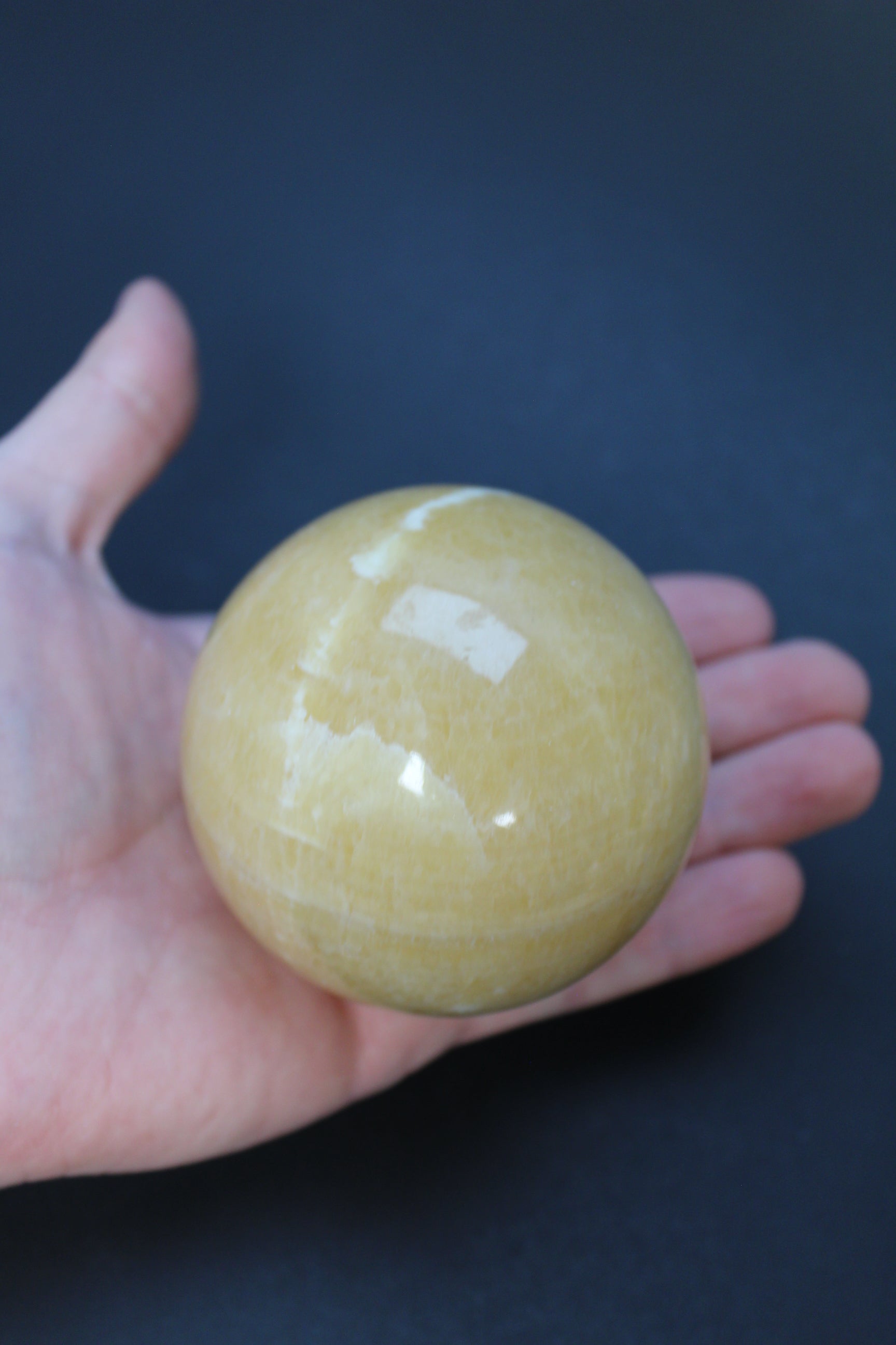 Orange Calcit Kugle - Nr. 6