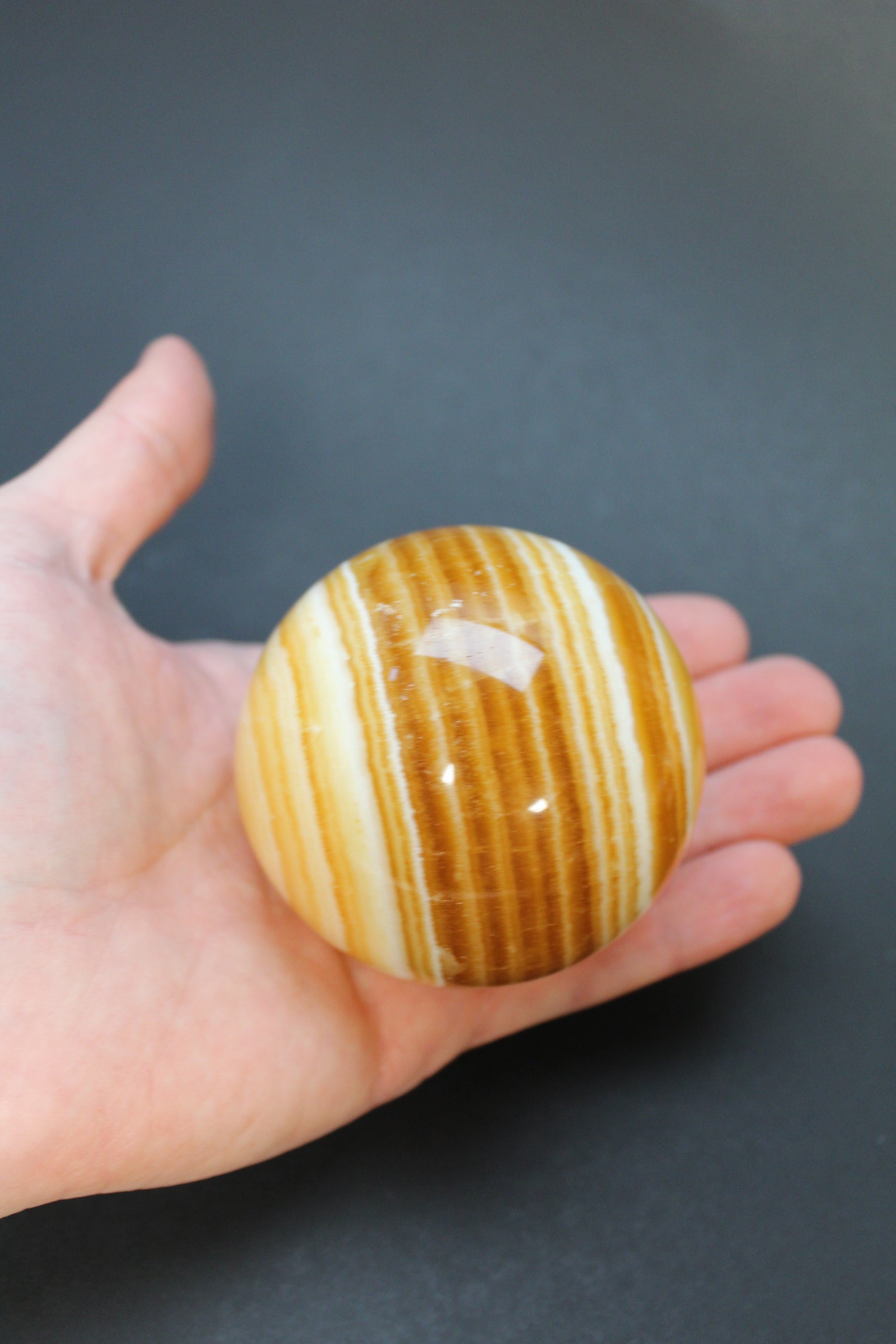 Orange Calcit Kugle - Nr. 7