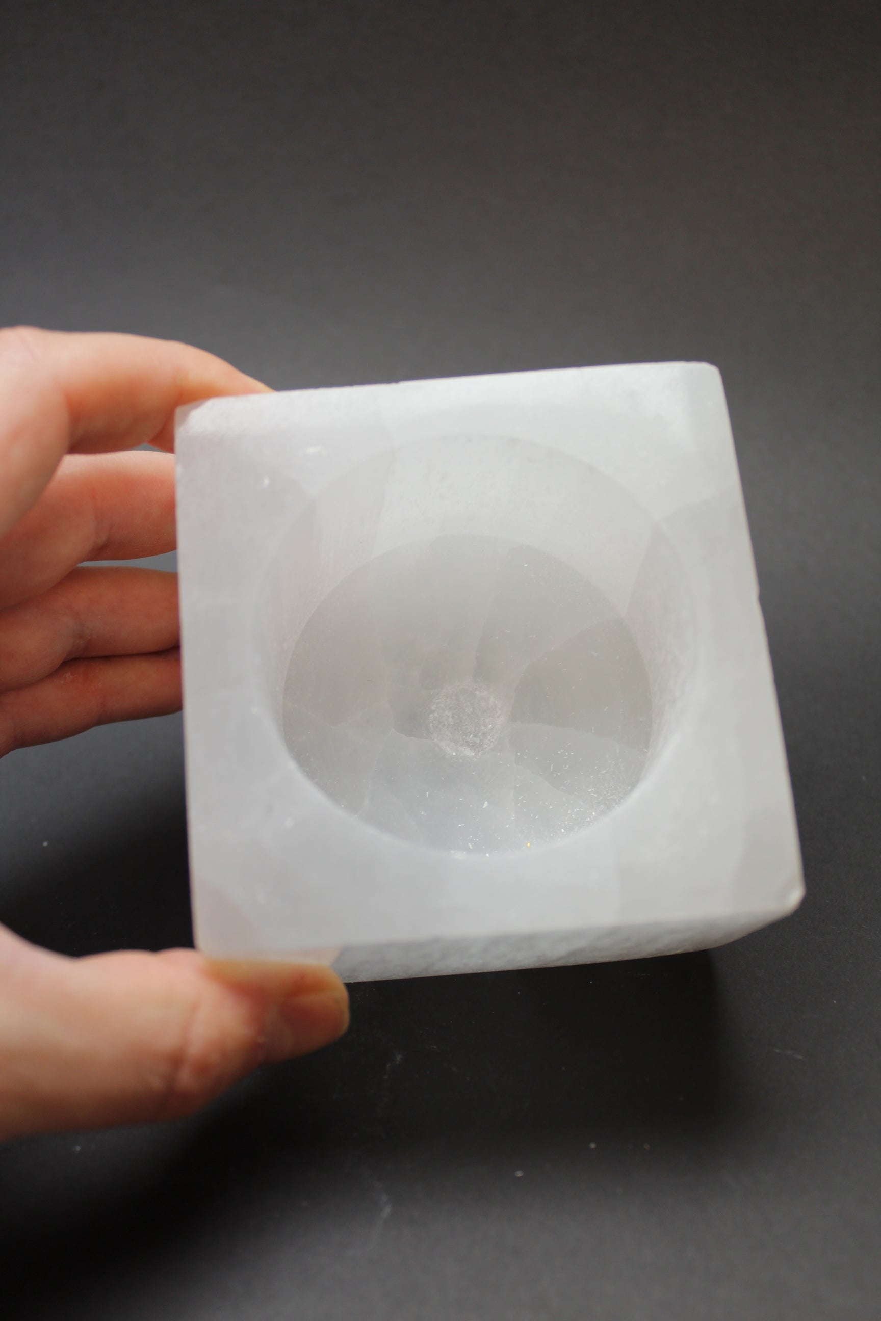 Selenit Box - 8x8x6cm