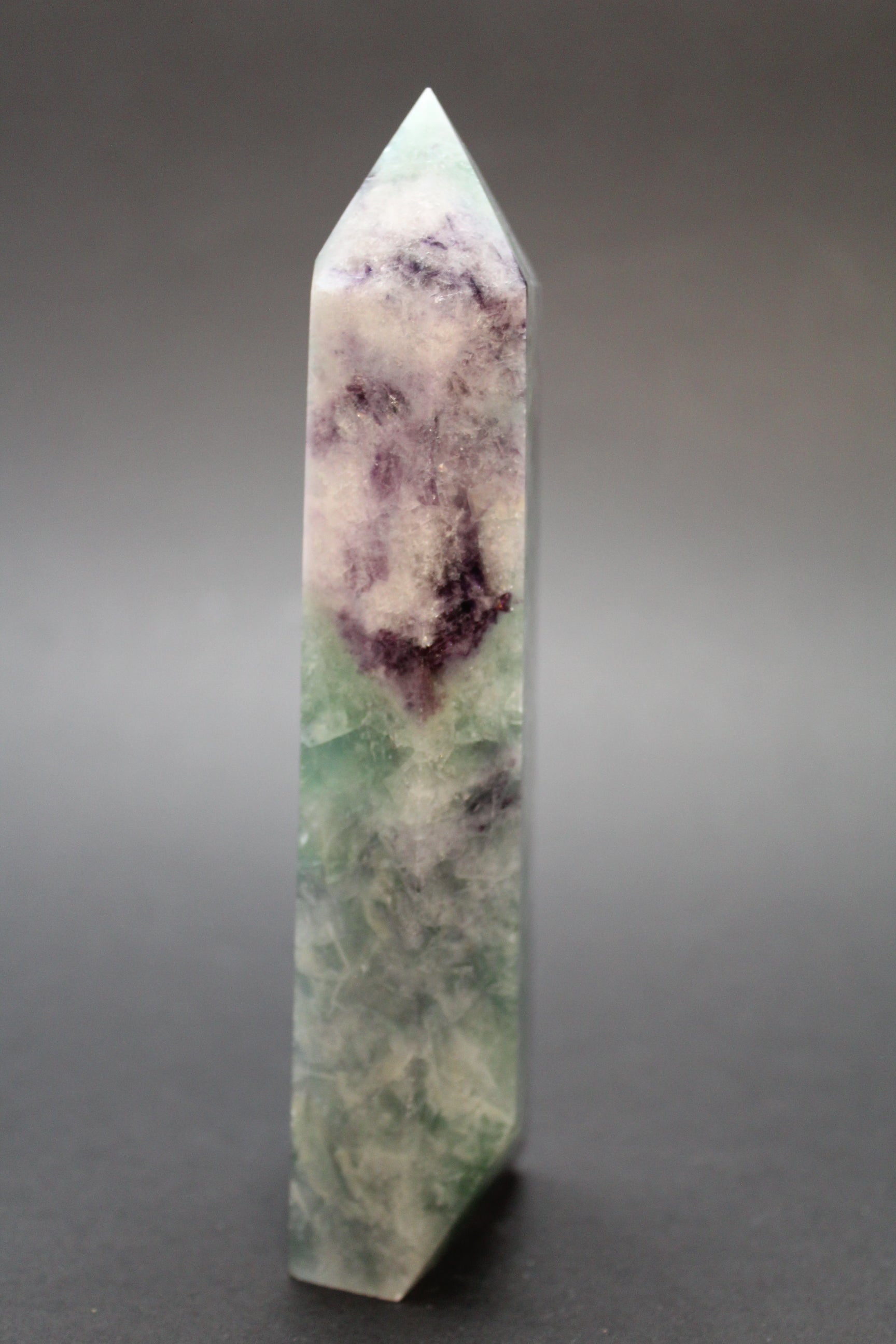Fluorit Tårn - 15cm - 395g (Nr.3)