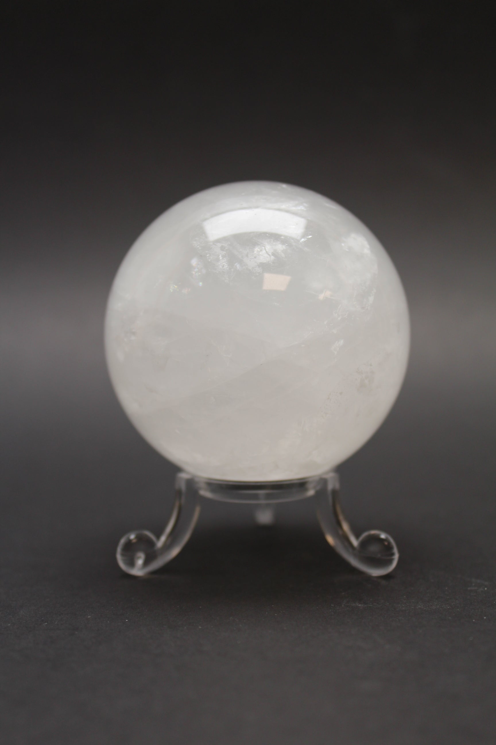 Bjergkrystal Kugle - 6cm - 320g (Nr. 4)