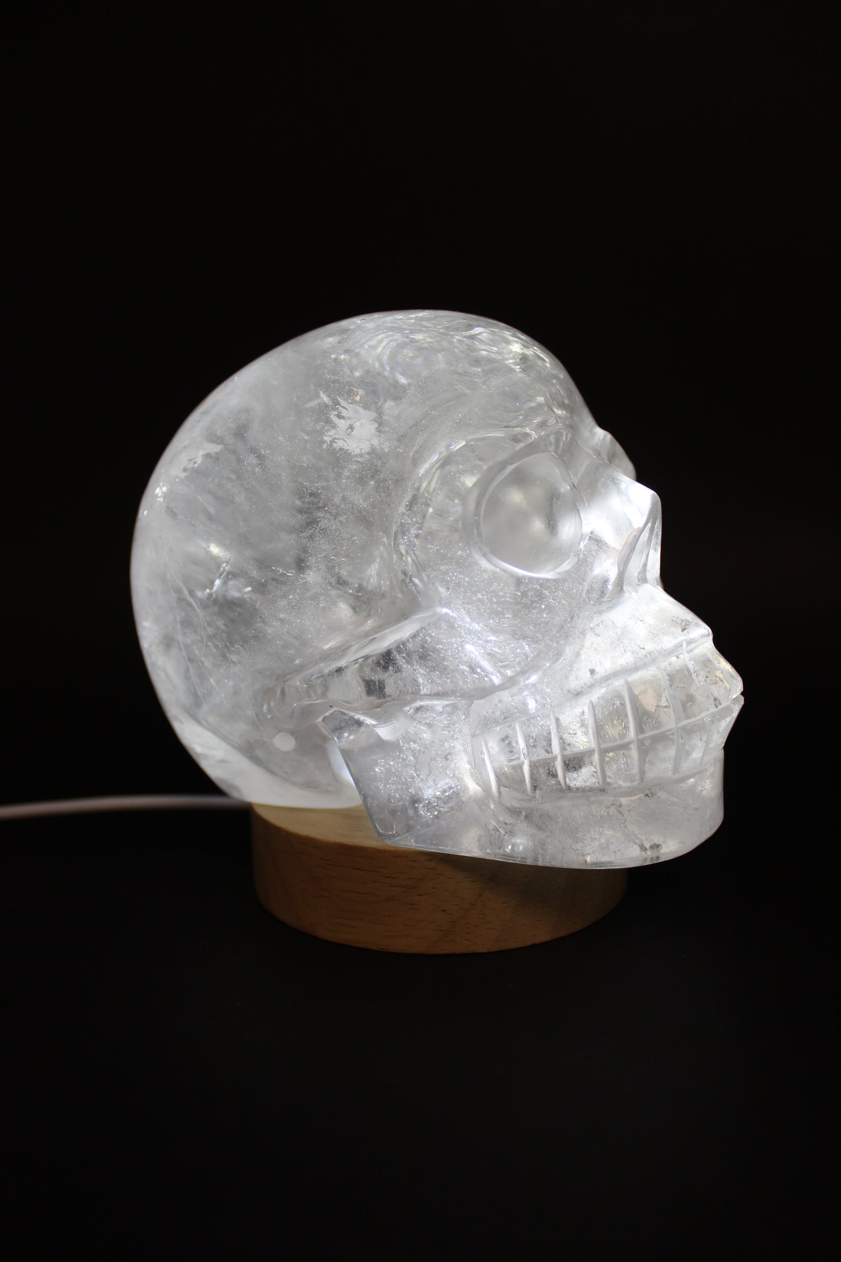 Bjergkrystal Skull Unika - 1.4kg