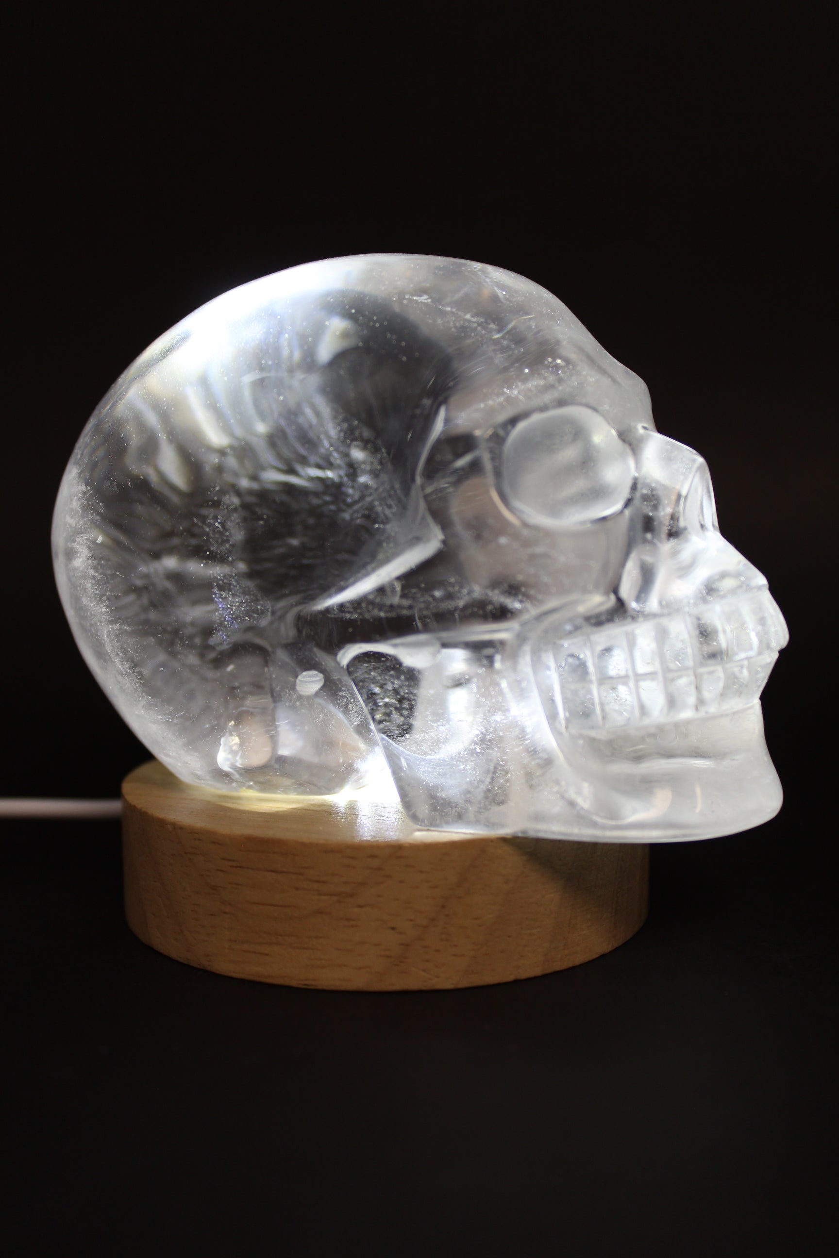 Bjergkrystal Skull Unika - A-kvalitet - 850g