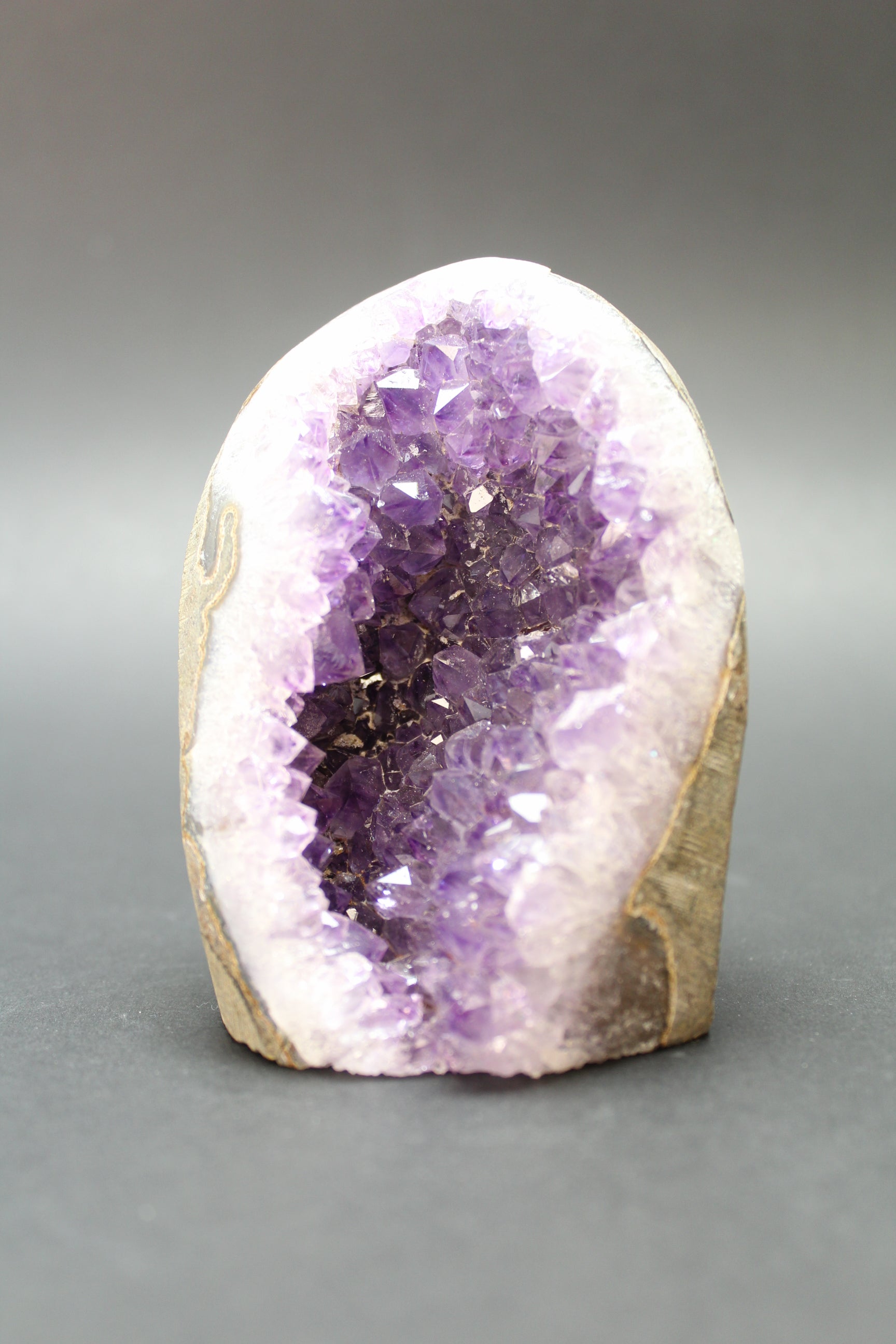 Ametyst Klynge - stående 9cm (Nr. 2)