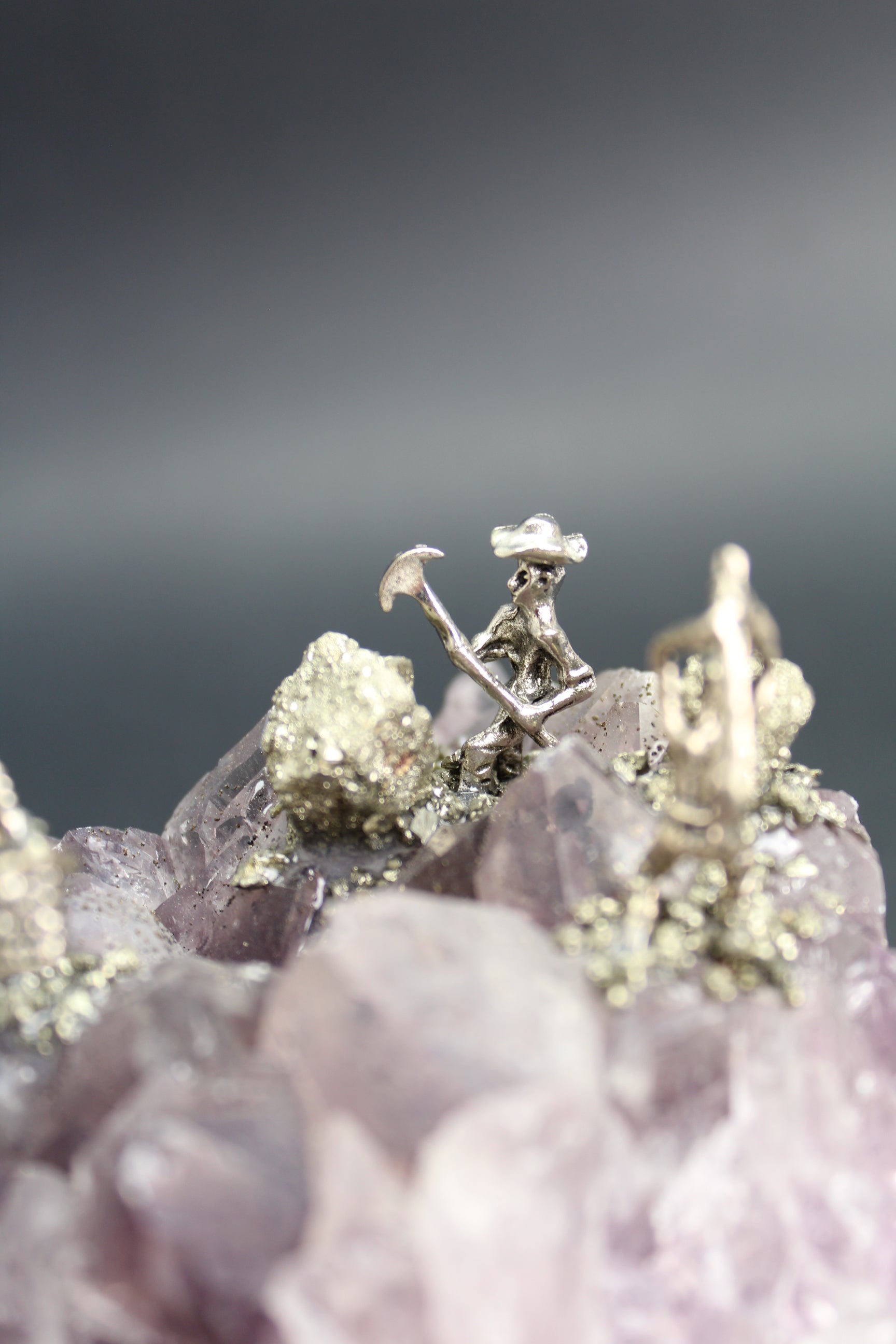 Ametyst Klynge - 'Pyrit Mine'