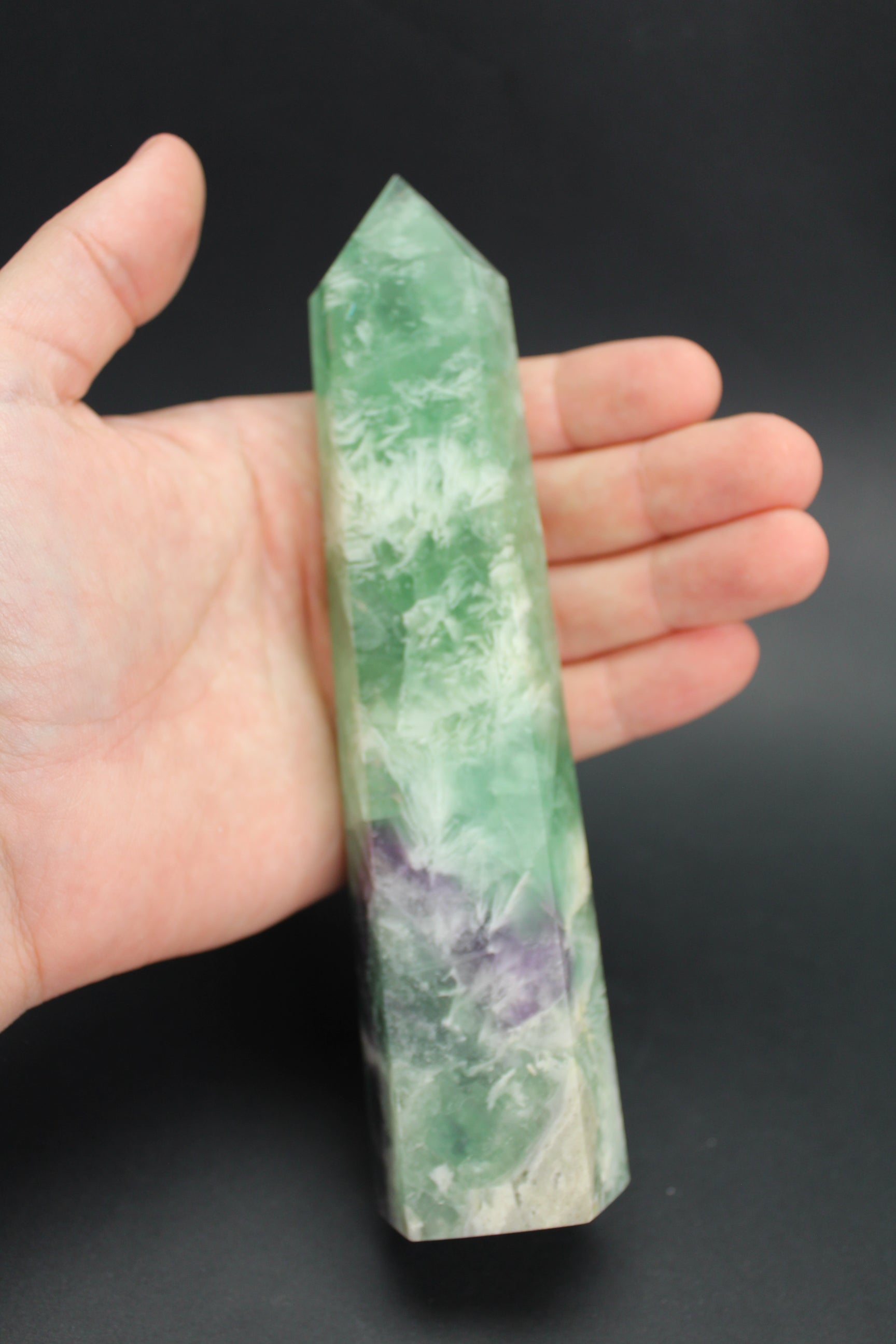 Fluorit Tårn - 17cm - 440g (Nr.16)
