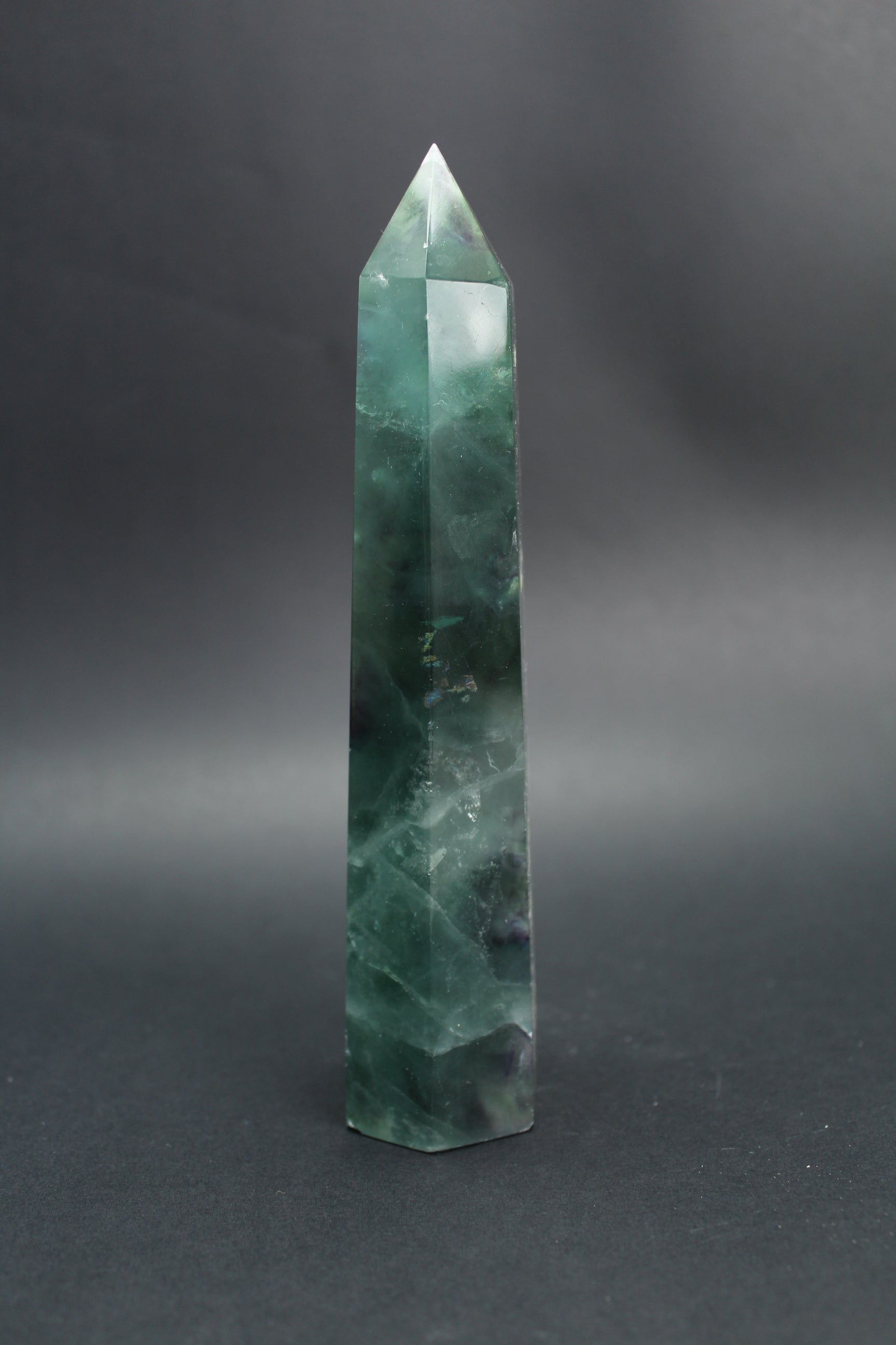 Fluorit Tårn - 17cm - 440g (Nr.17)