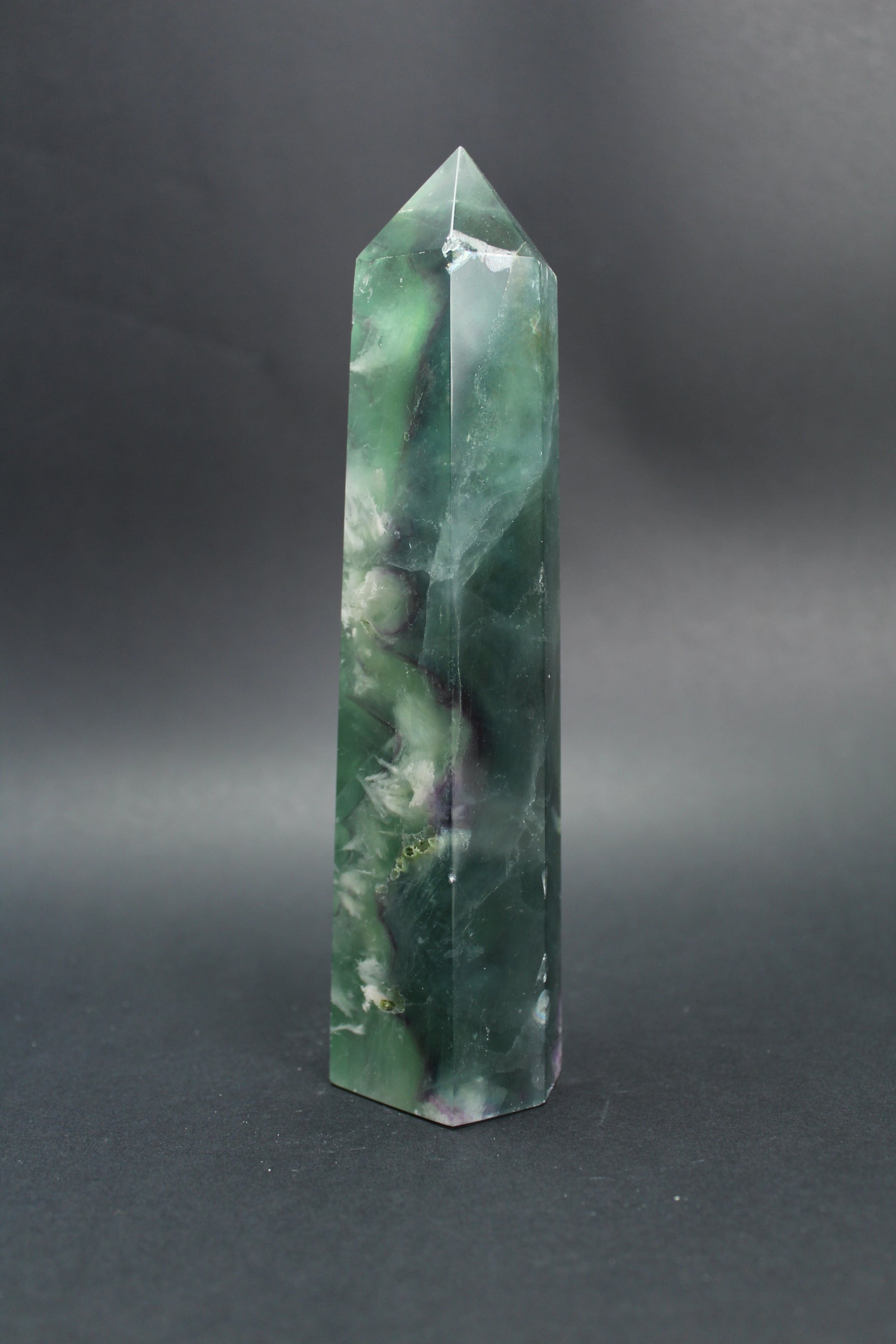 Fluorit Tårn - 17cm - 460g (Nr.18)