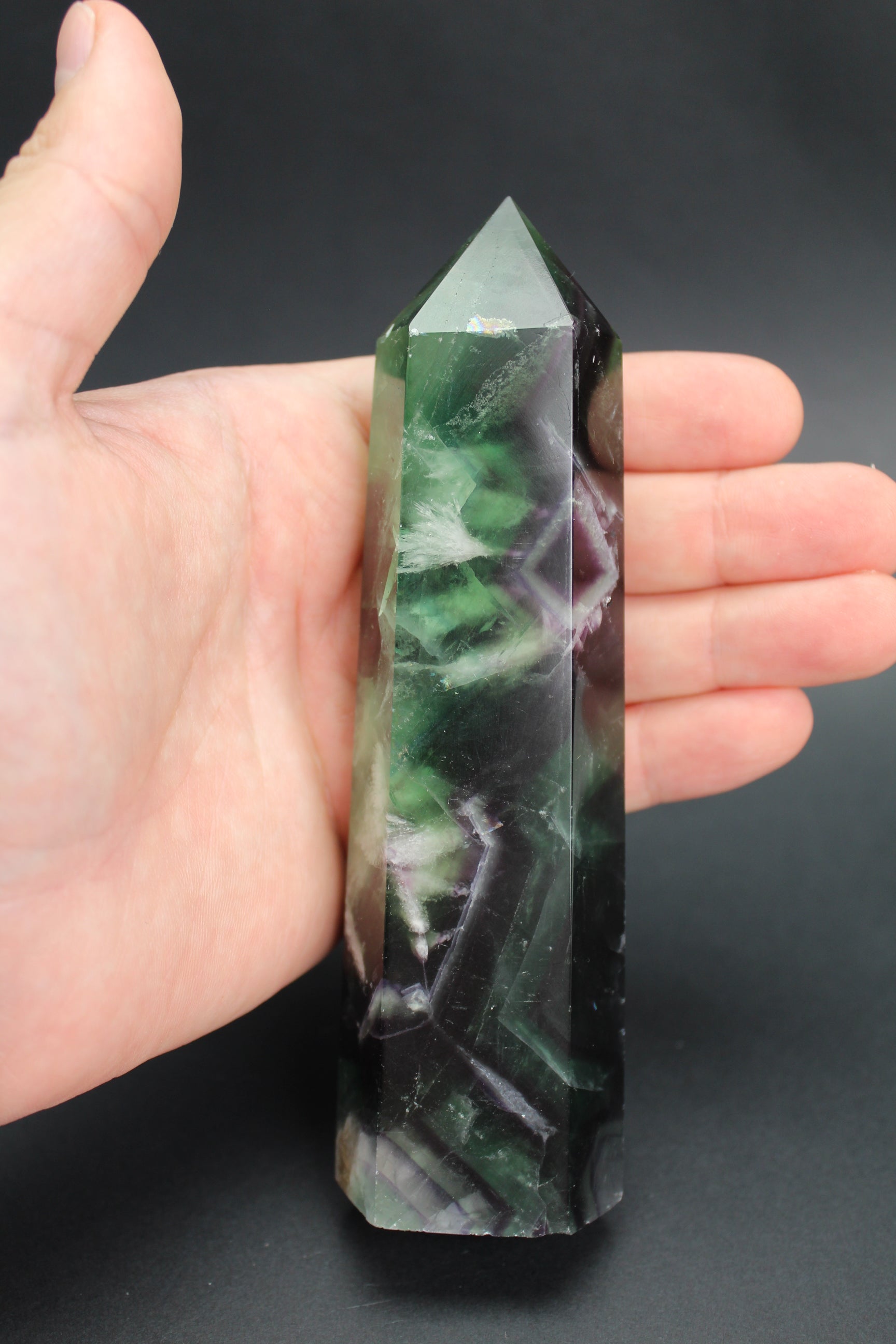 Fluorit Tårn - 14cm - 353g (Nr.22)