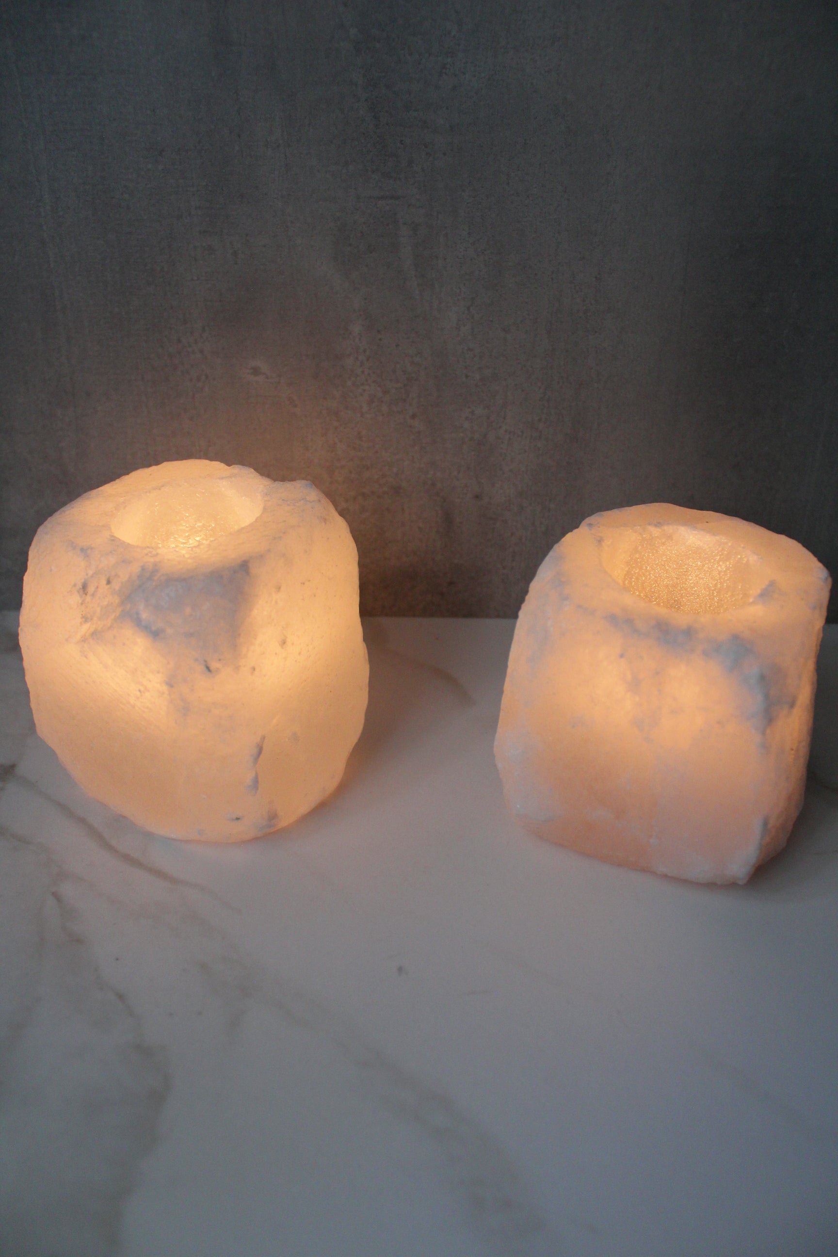 Himalaya fyrfadsstage i naturlig hvid farve