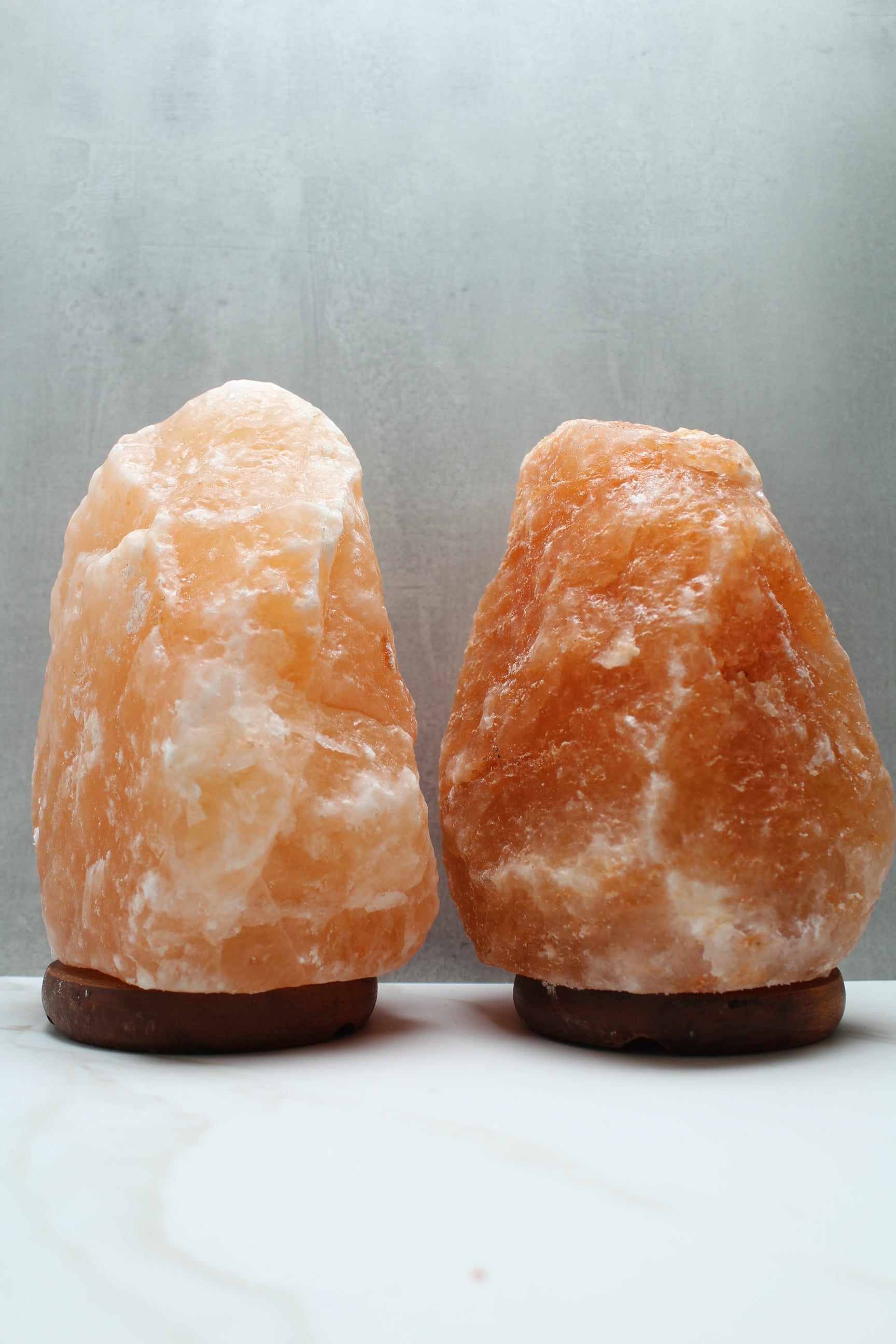 Himalaya saltlampe i naturlig orange farve, 4-6 kg