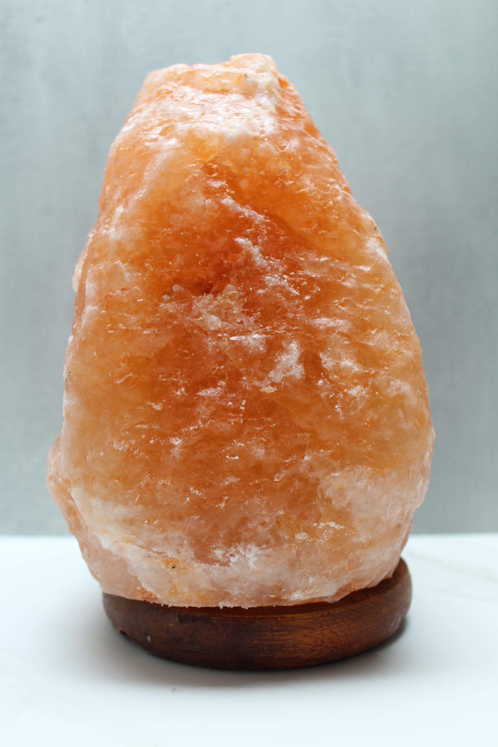 Himalaya saltlampe i naturlig orange farve, 4-6 kg