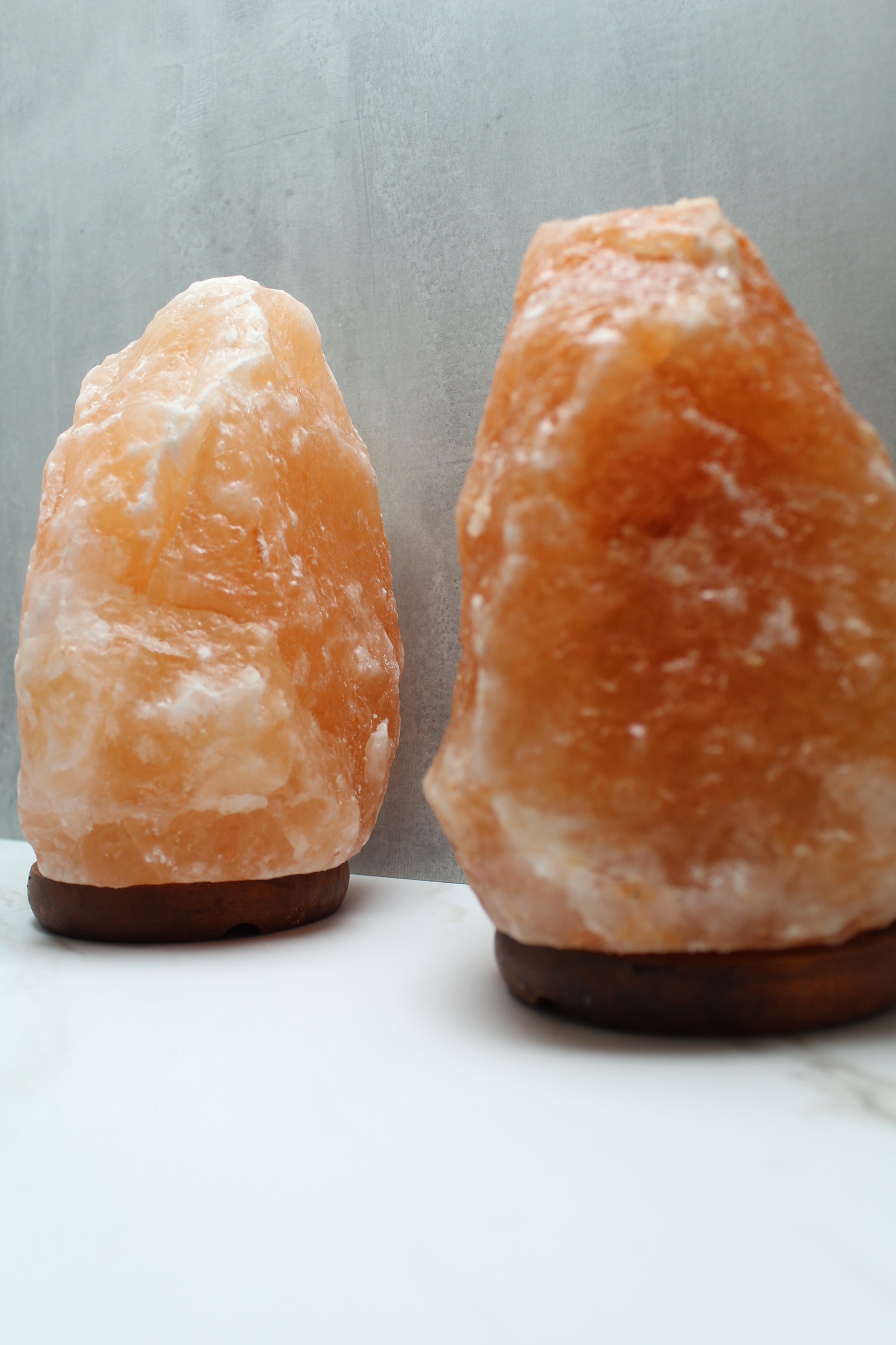 Himalaya saltlampe i naturlig orange farve, 4-6 kg