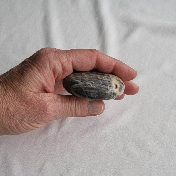 Calcit Grå Palmstone