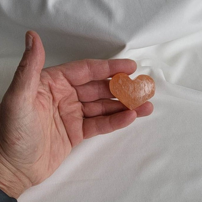 Selenit Orange Hjerte 4-5 cm