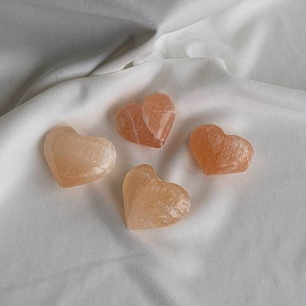 Selenit Orange Hjerte 4-5 cm