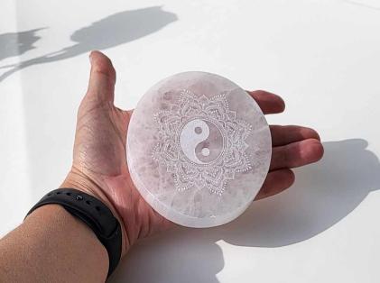 Selenit Plade Yin & Yang 10 cm