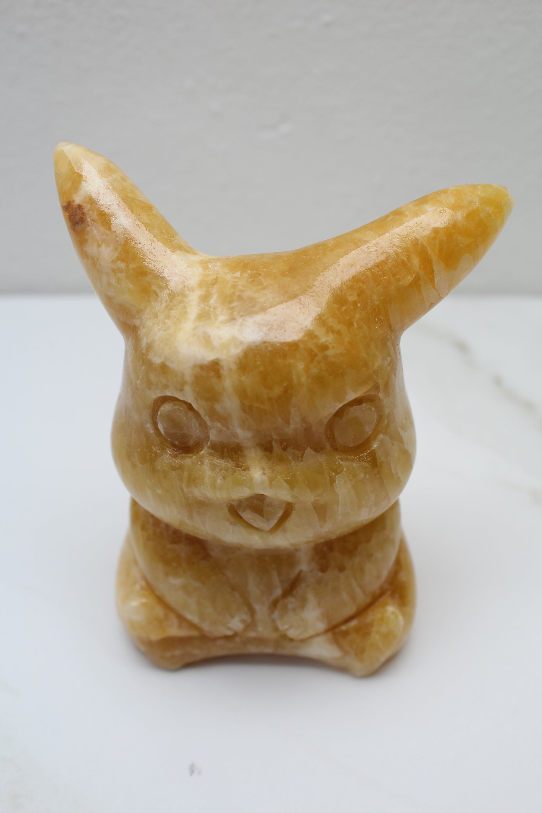 Pikachu Pokemon Krystal - Orange Calcit - 742g
