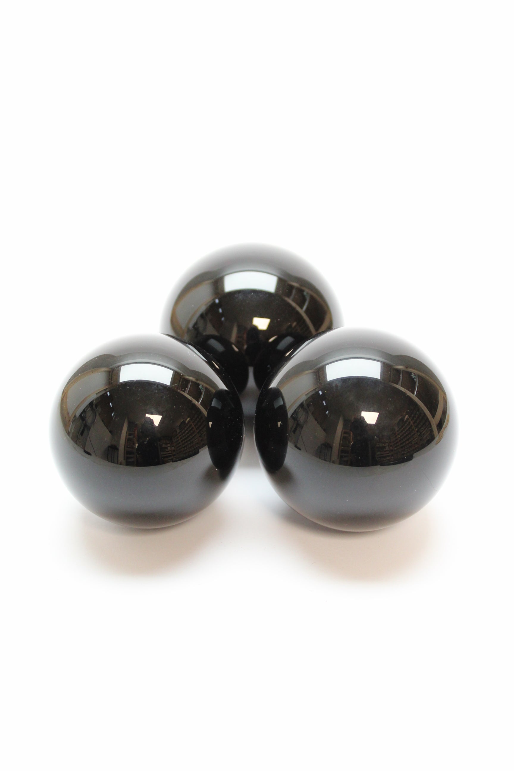 Sort Obsidian Kugler