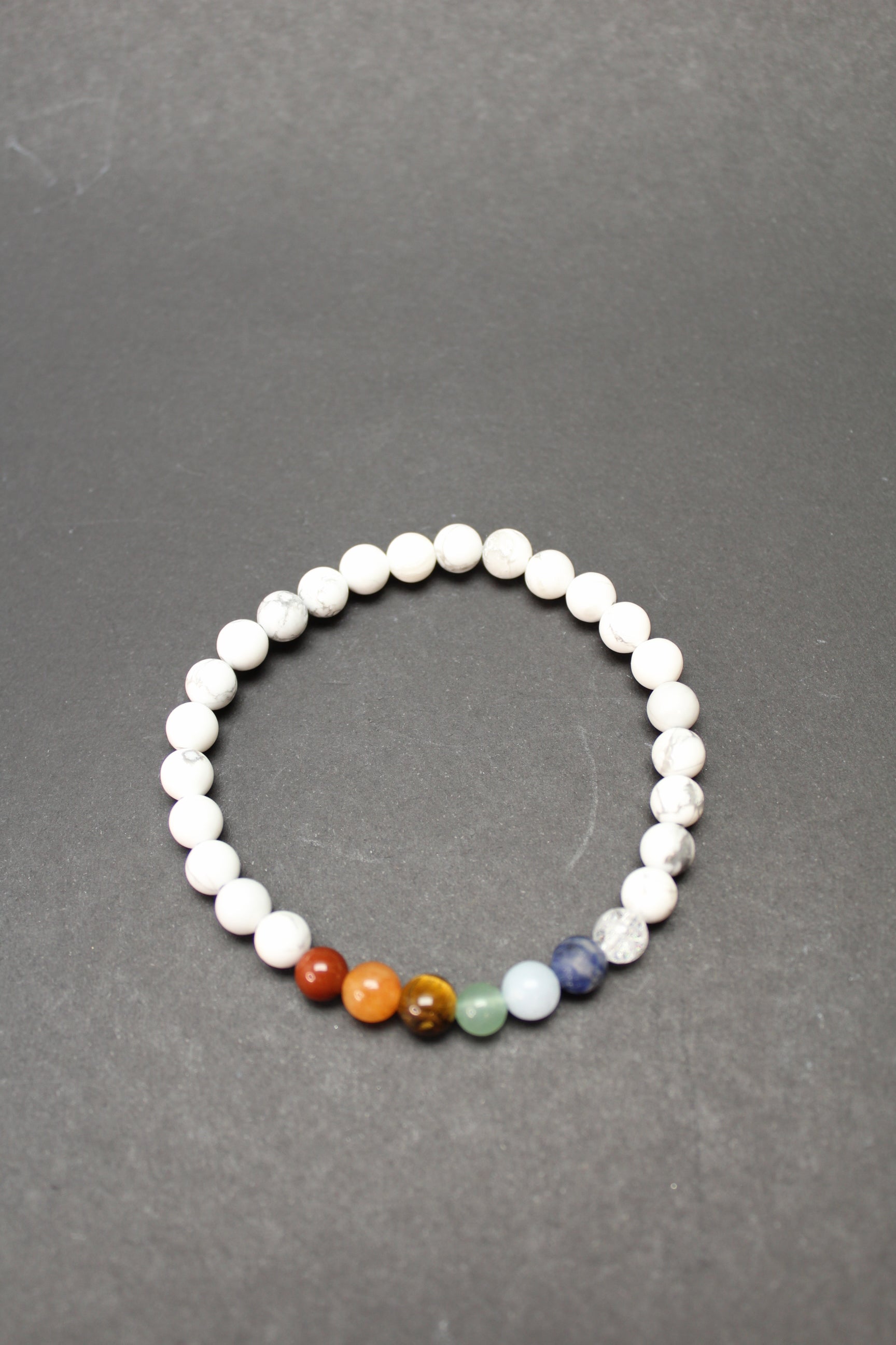 Chakra Armbånd - Hvid (Howlit) 6mm