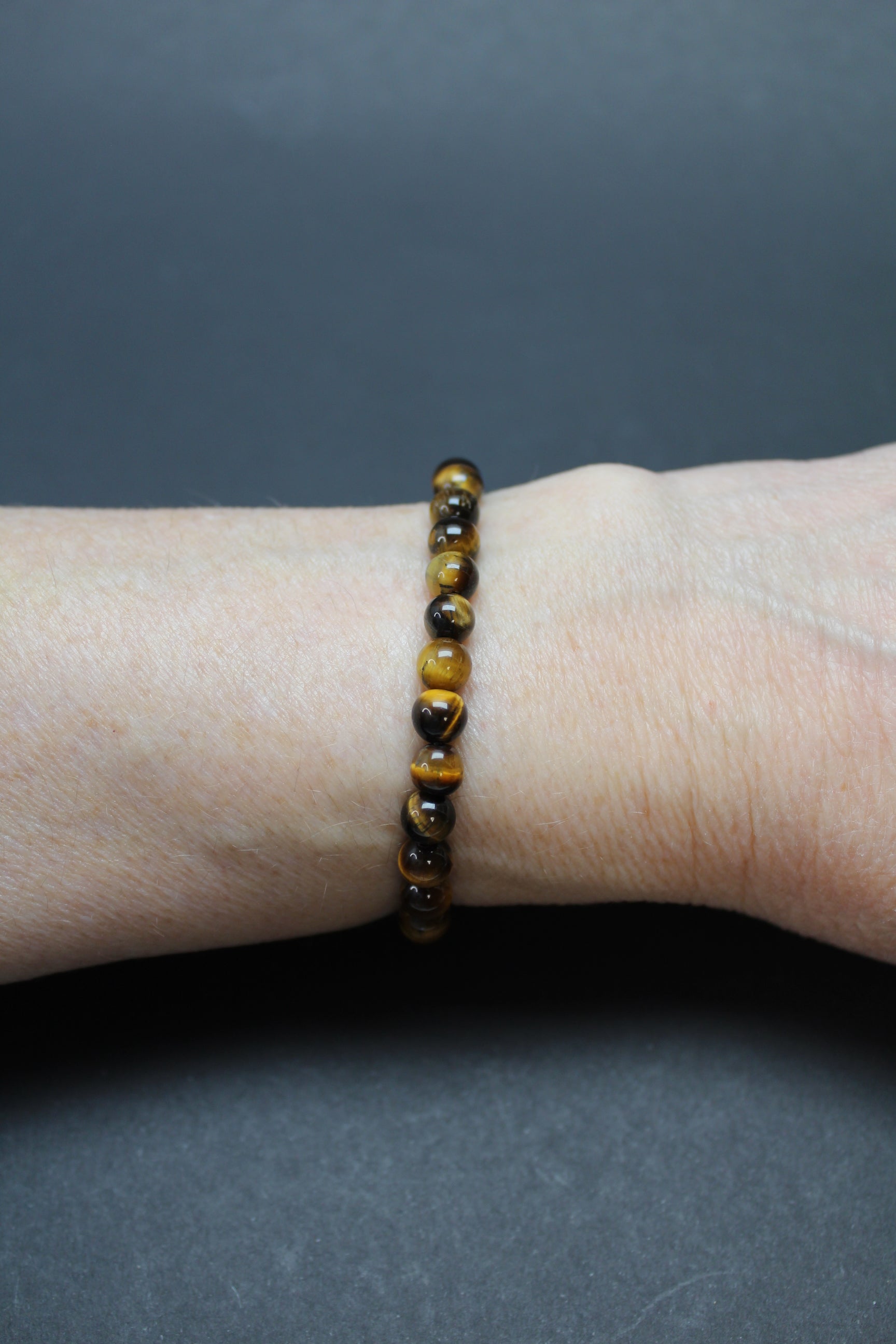 Tigerøje Armbånd - 6mm