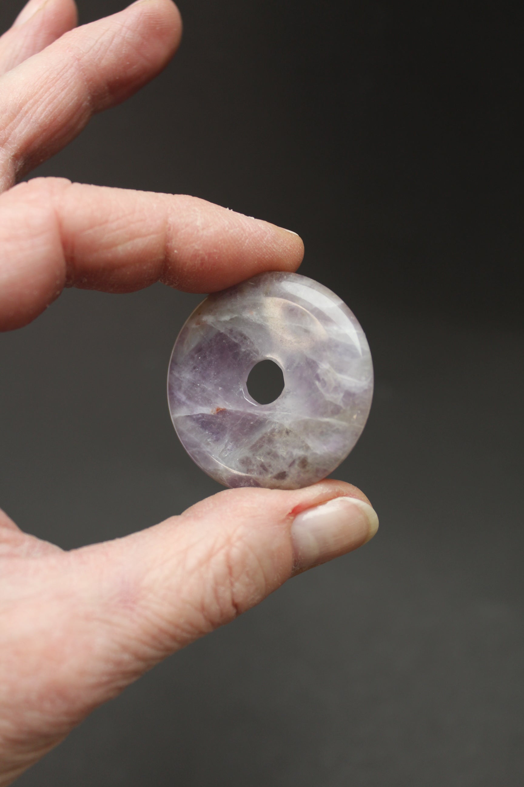 Chevron Ametyst Donut 40mm