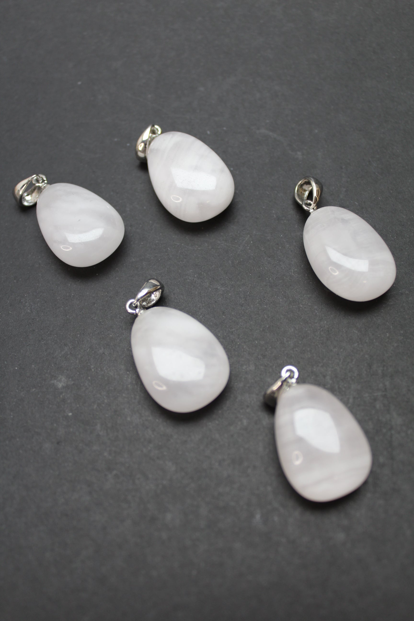 Mangano Calcit Vedhæng