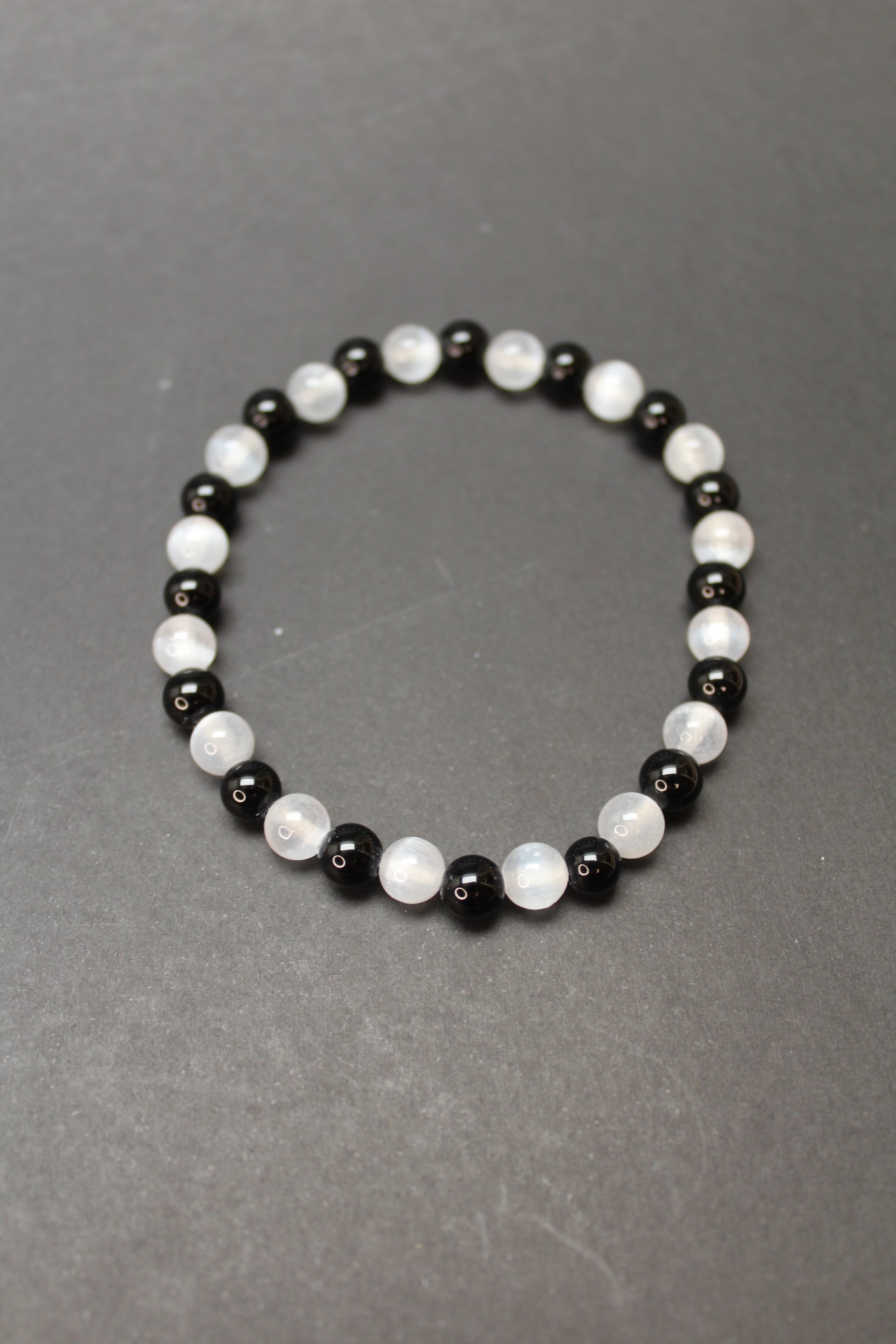 Selenit/Onyx - Spirituel Beskyttelse og Klarhed