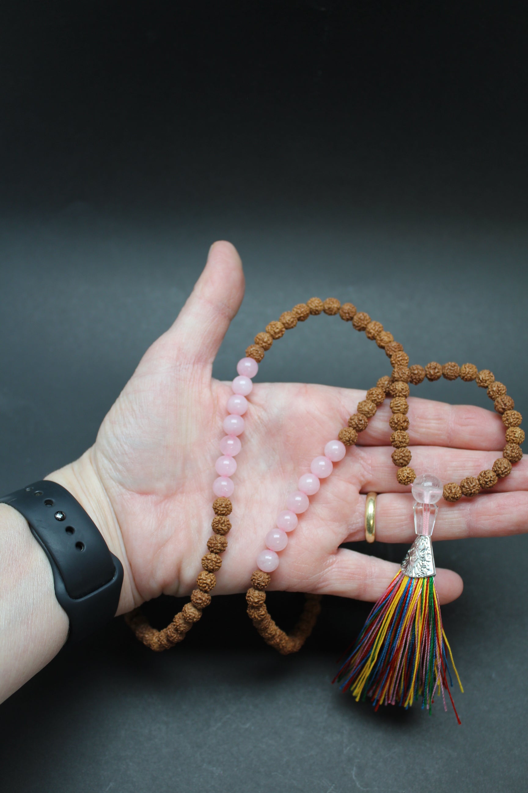 Mala Kæde - Rudraksha/Rosakvarts - Hjerte Chakra