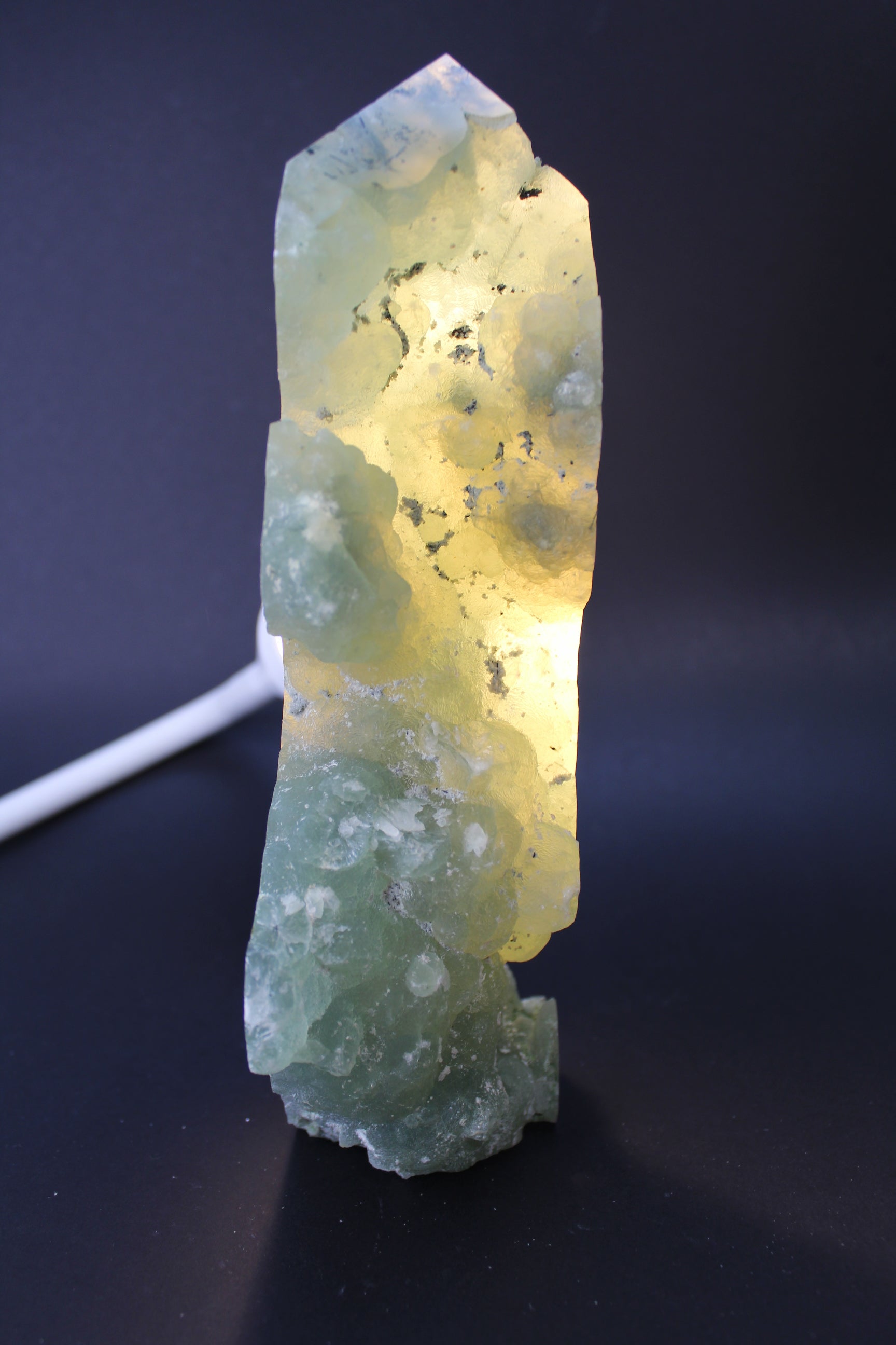 Prehnit Tårn - 1.3kg