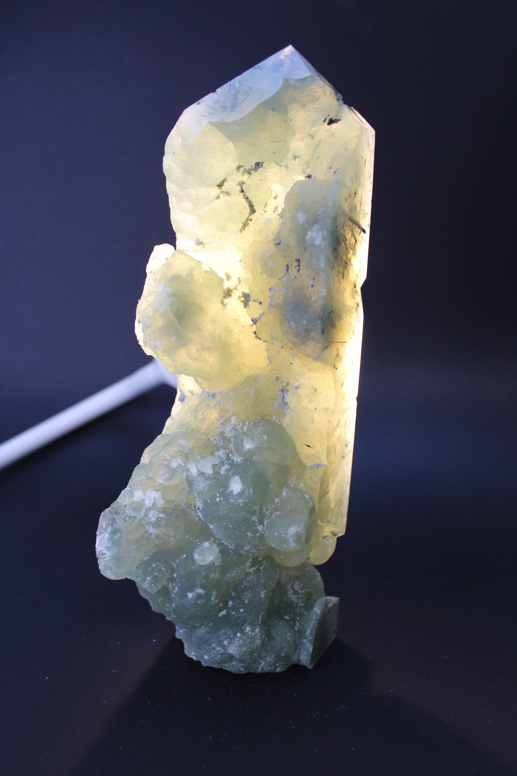 Prehnit Tårn - 1.3kg