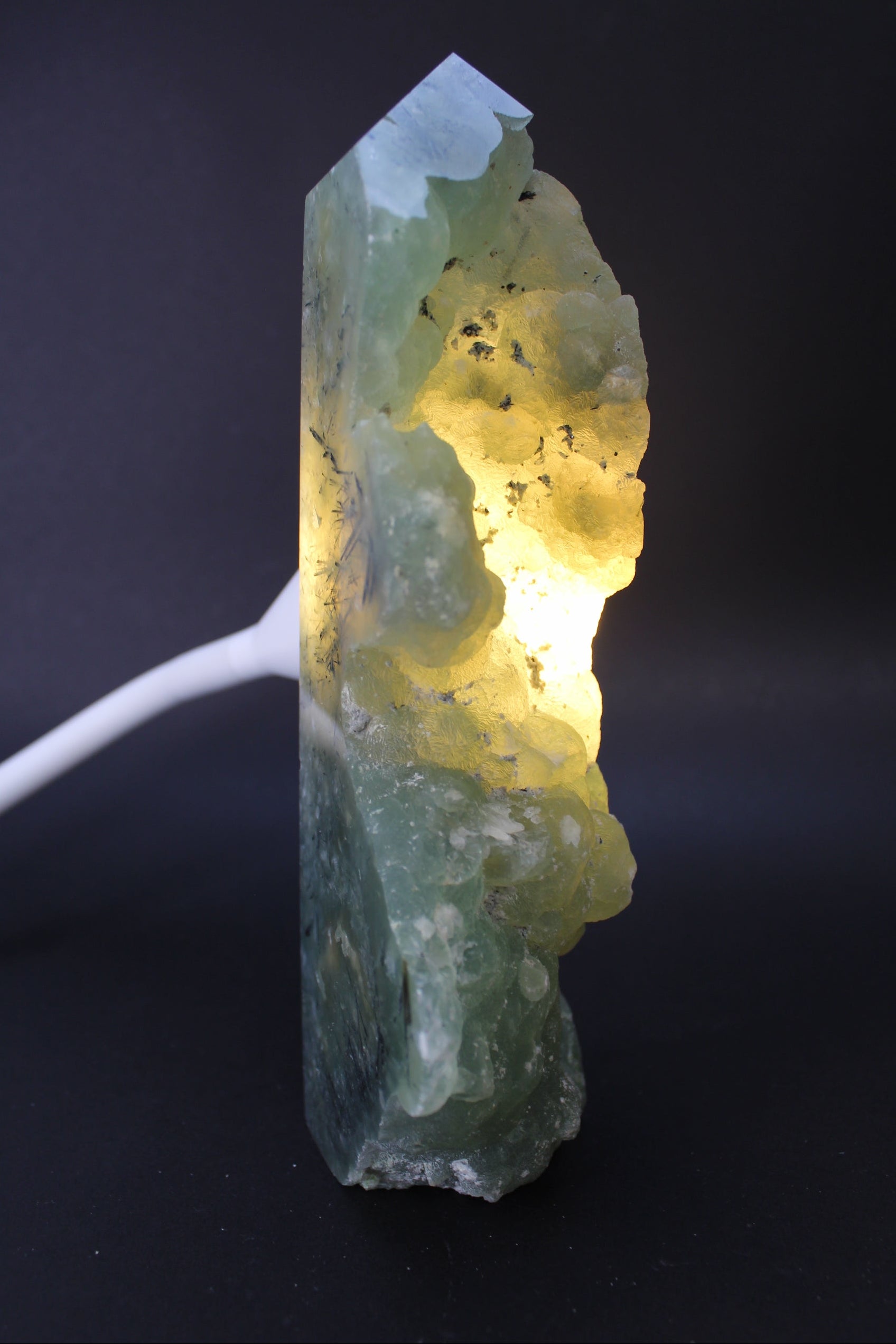 Prehnit Tårn - 1.3kg