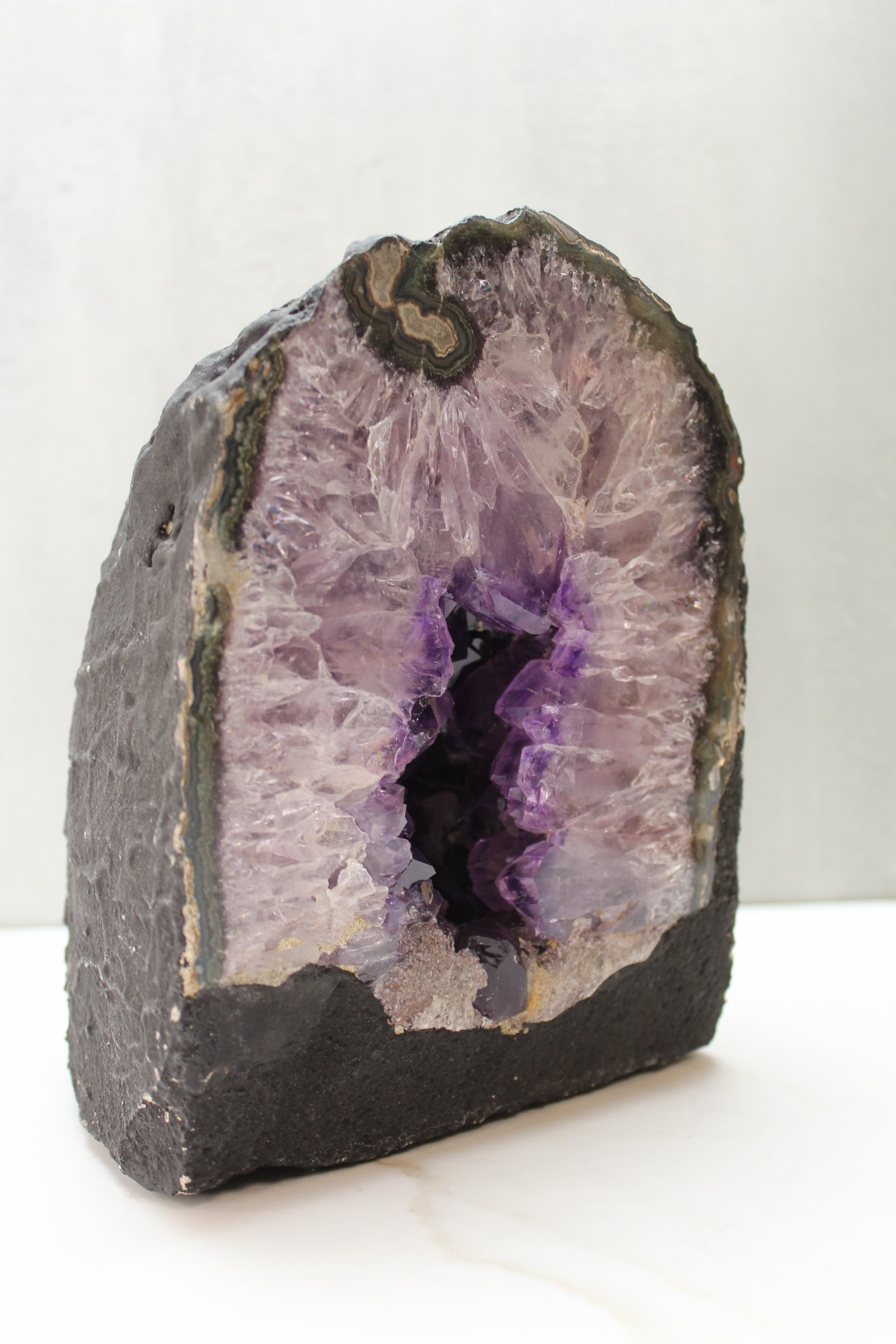 Ametyst Grotte 5,5 kg.