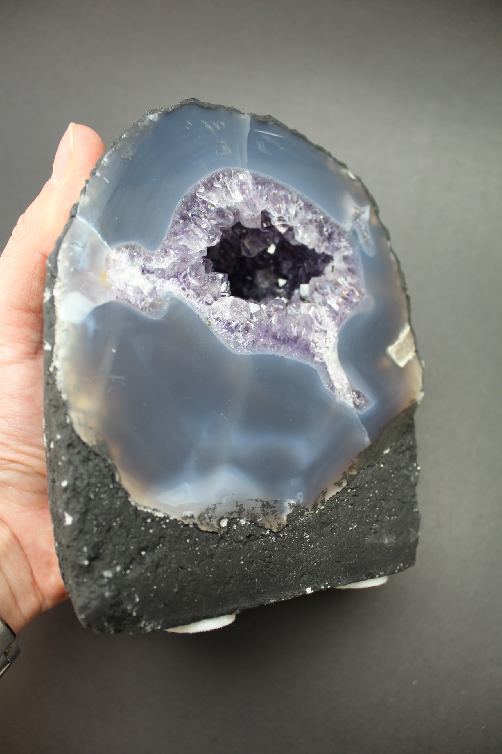 Ametyst Grotte 1,7 kg.