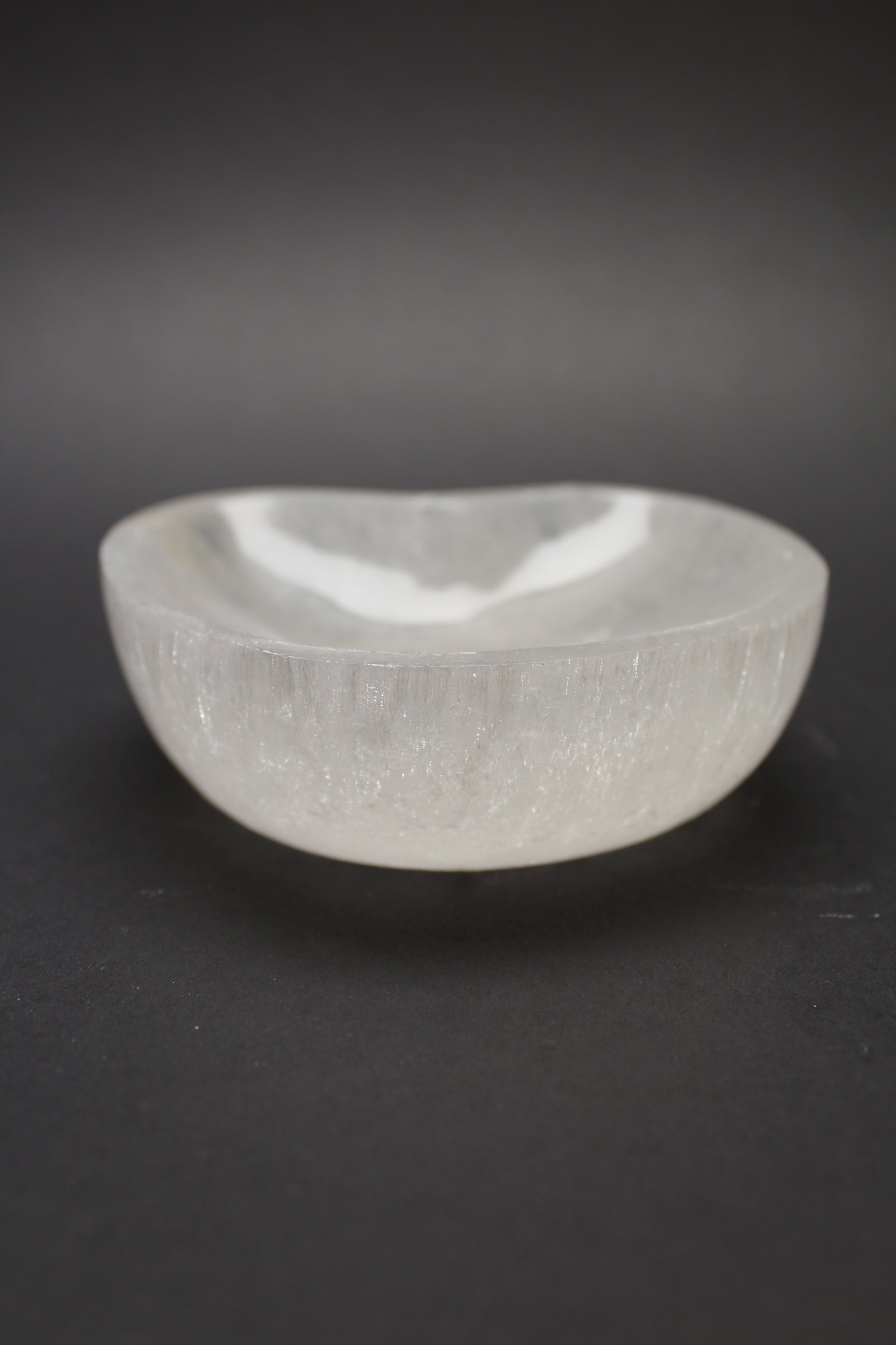 Selenit skål 10cm - Fri Form