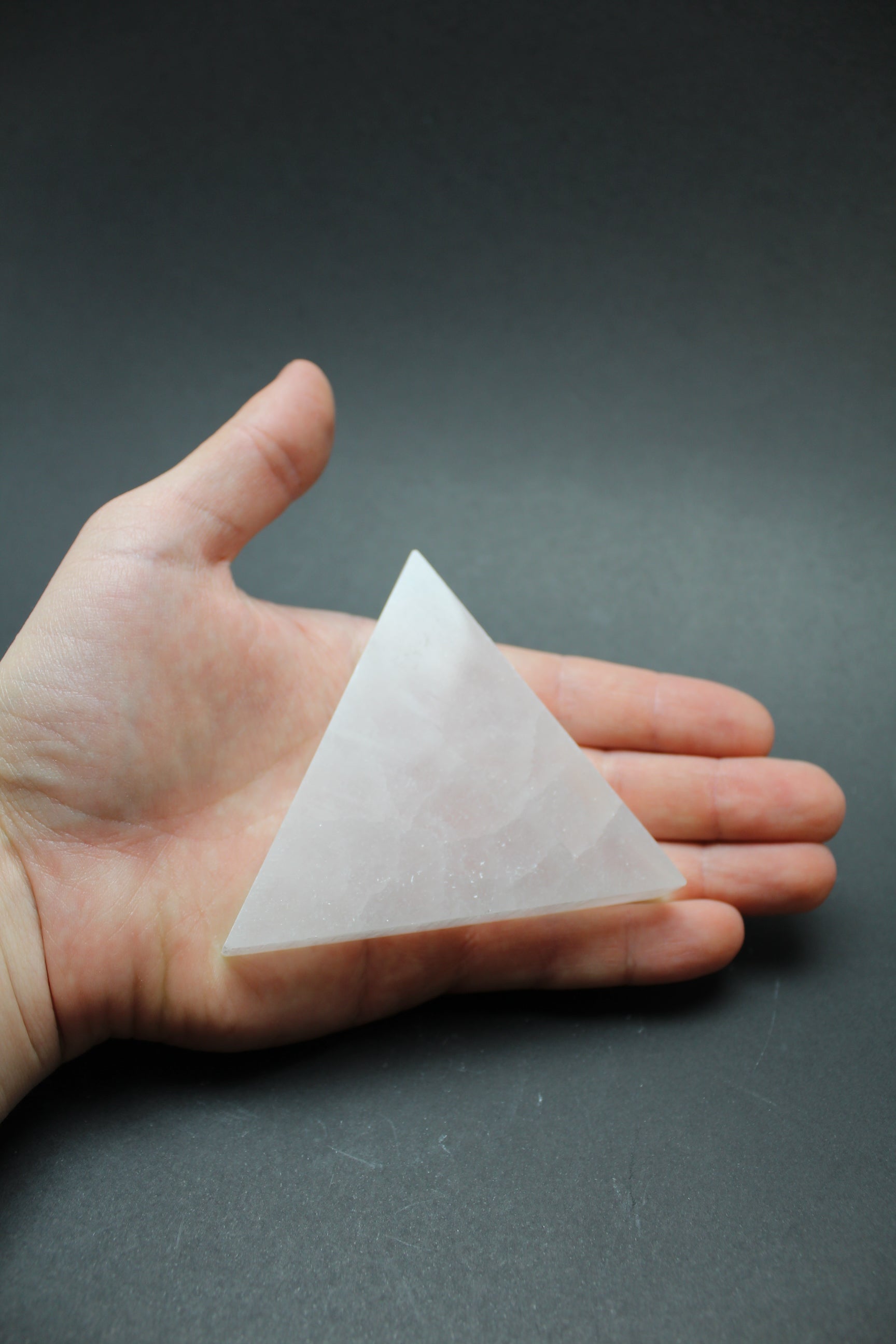 Selenit Plade Trekant - 8cm